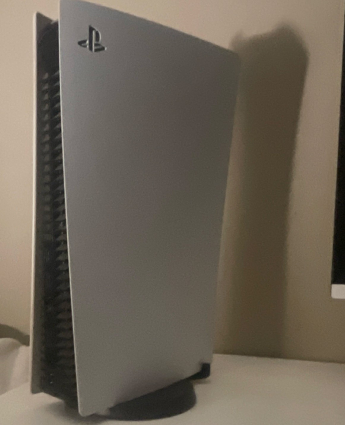 Sony PlayStation 5 Home Console White/Black HDMI USB Wi-Fi Internet Browsing