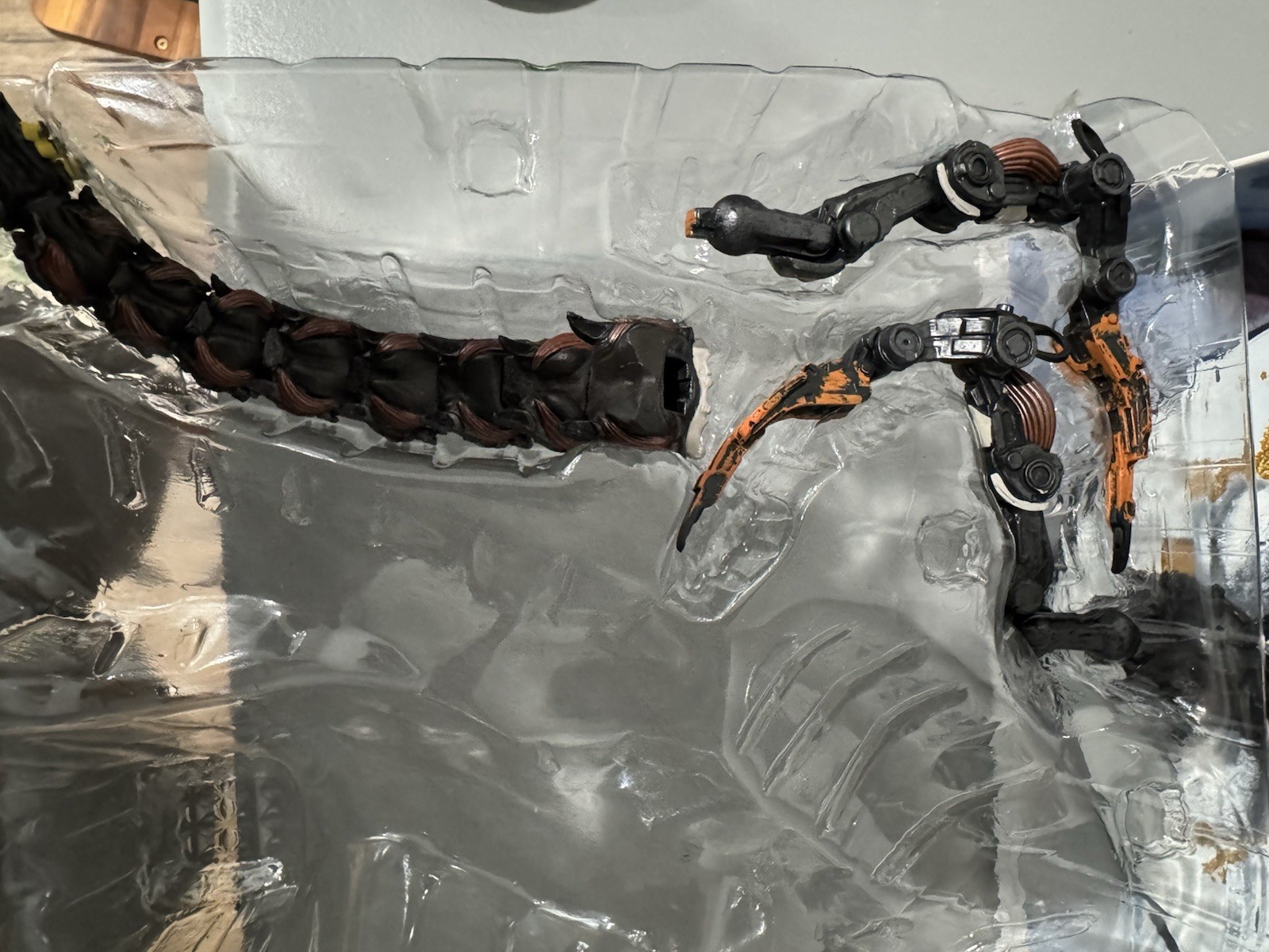 Horizon Forbidden West Collector’s Edition – Tremortusk/Aloy Statues With Box!