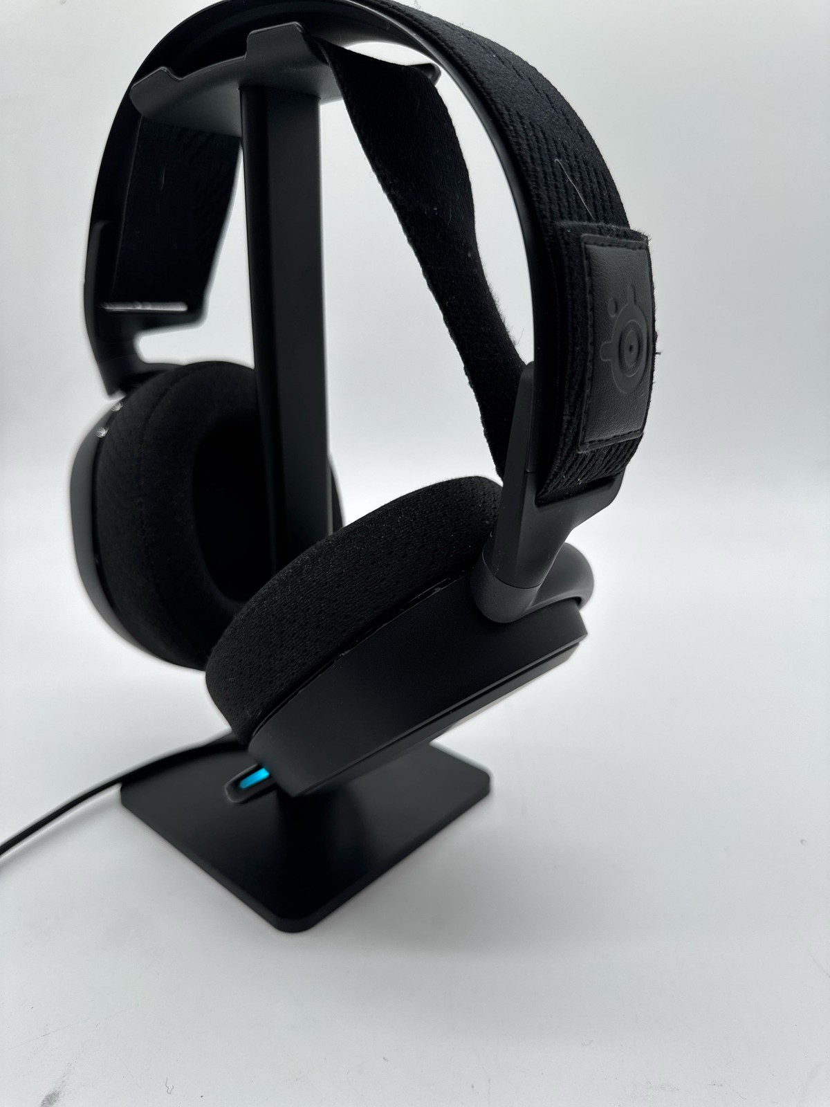 SteelSeries Arctis Pro Headset DTS Headphone:X v2.0 Wired 3.5 ft 61486
