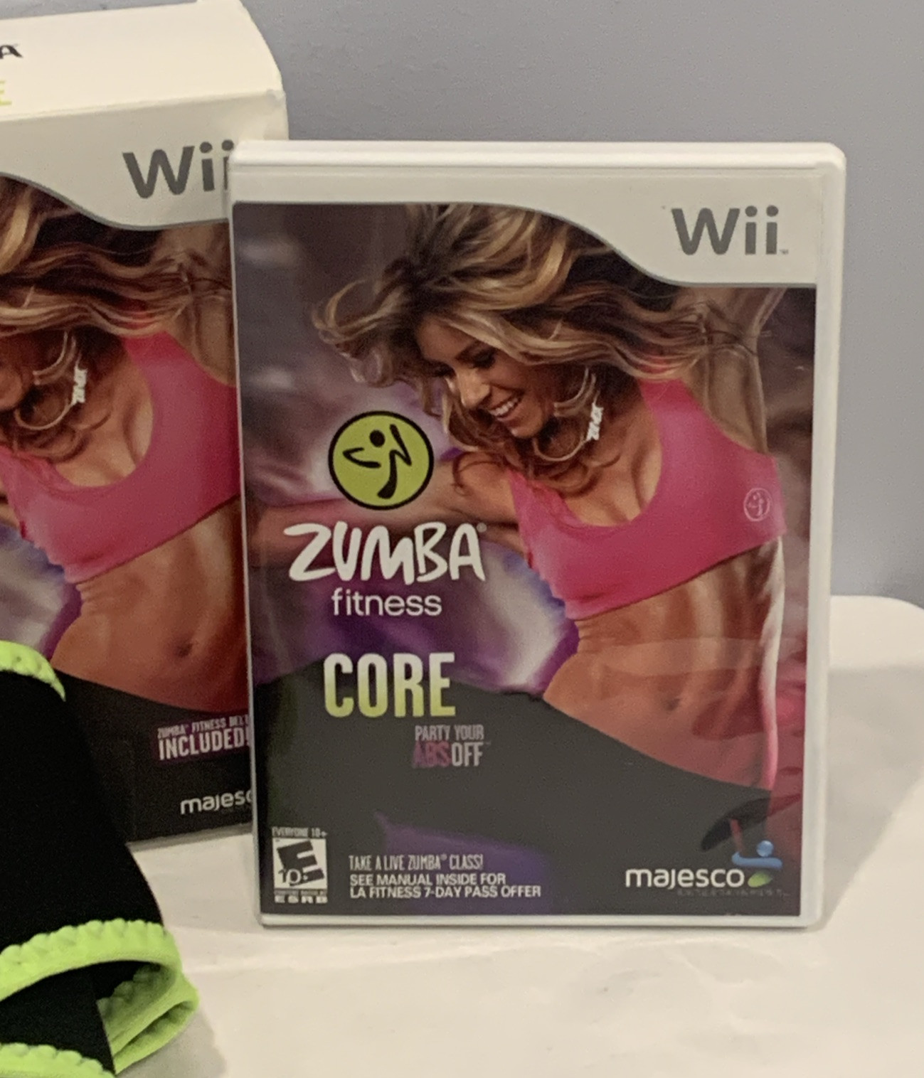 Zumba Fitness Core – Nintendo Wii – Video Game – VERY GOOD and Complete