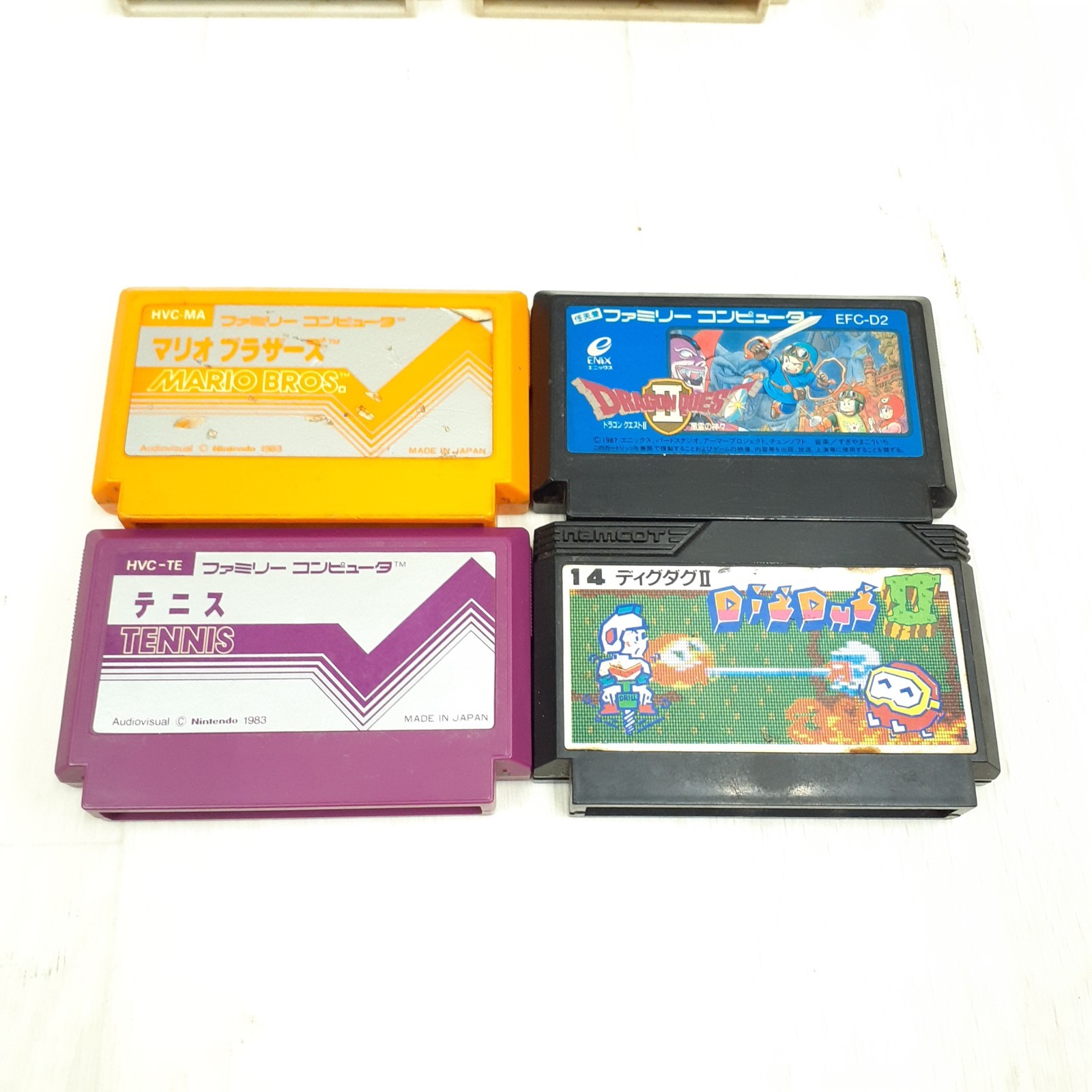 Nintendo Family Computer Famicom Console in Box with 12 Games Bundle CIB Japan