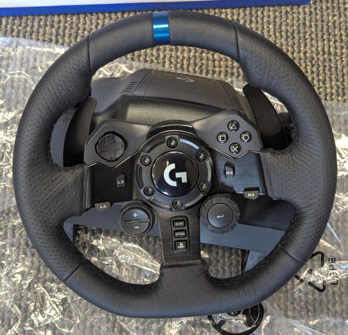 Logitech G923 TRUEFORCE Racing Wheel and Pedals for PS5, PS4 and PC 941-000147
