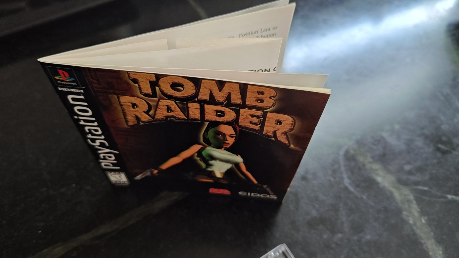 Tomb Raider 1- (Sony PlayStation 1, 1996) Black Label CIB Reg Card