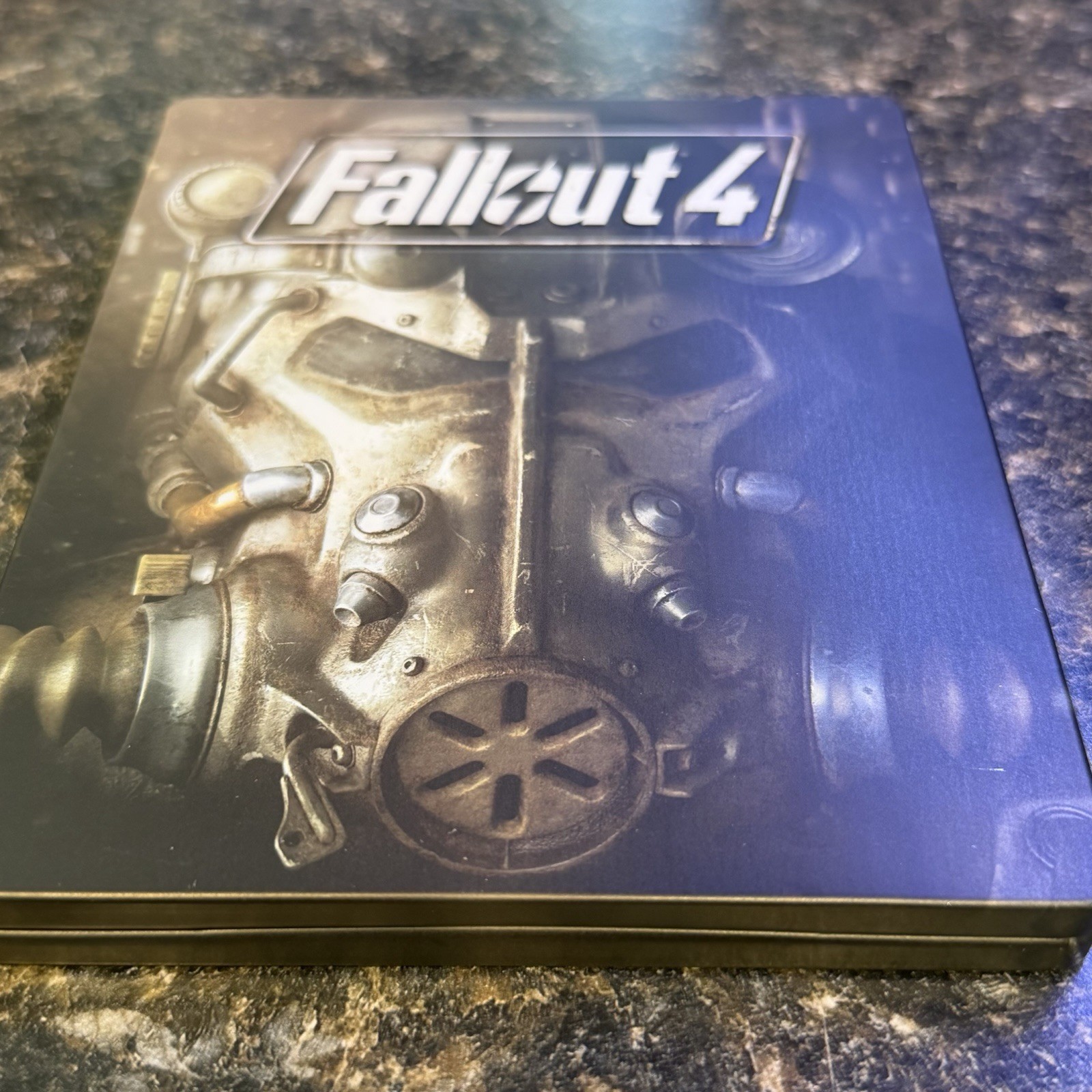 Fallout 4 (Microsoft Xbox One) Collector’s Steelbook Edition No Disc Broken Tab