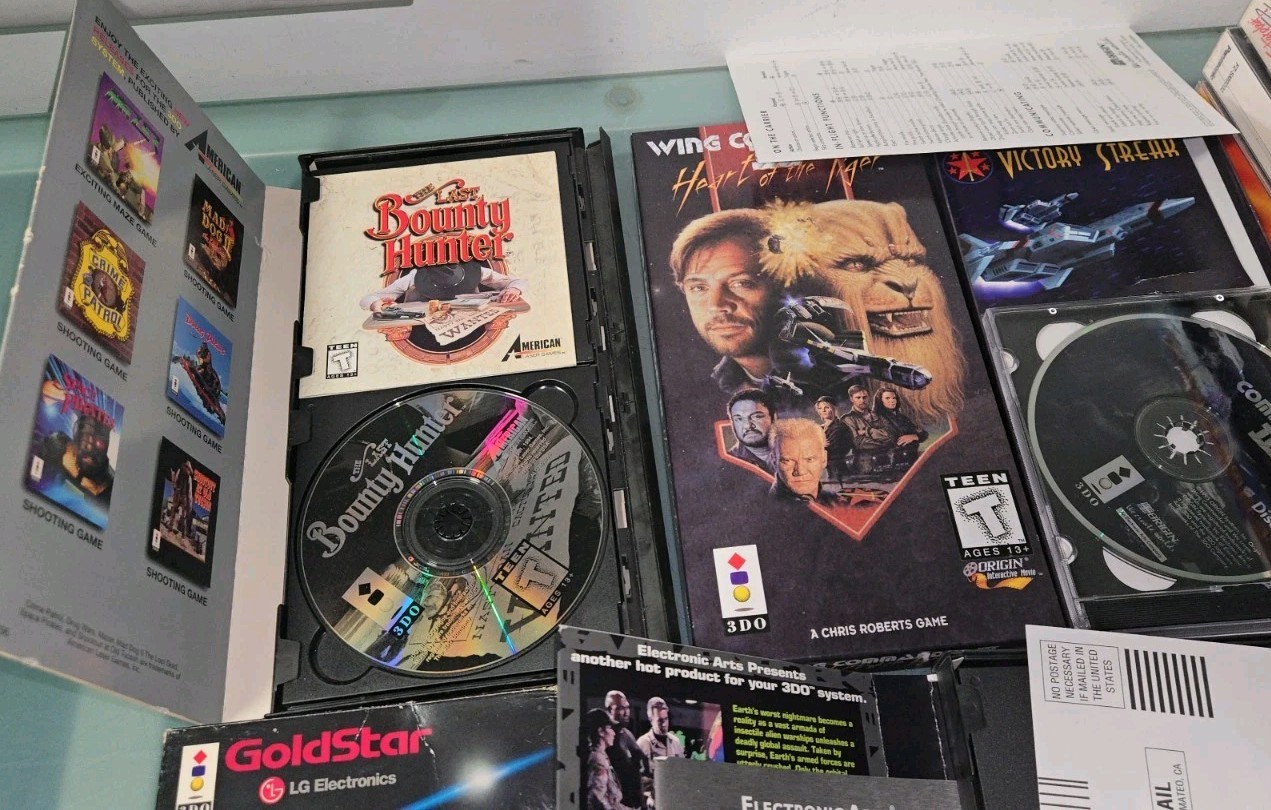 3DO 5 Game Lot Including PRIMAL RAGE, BOUNTY HUNTER, ROAD RASH + MORE READ!