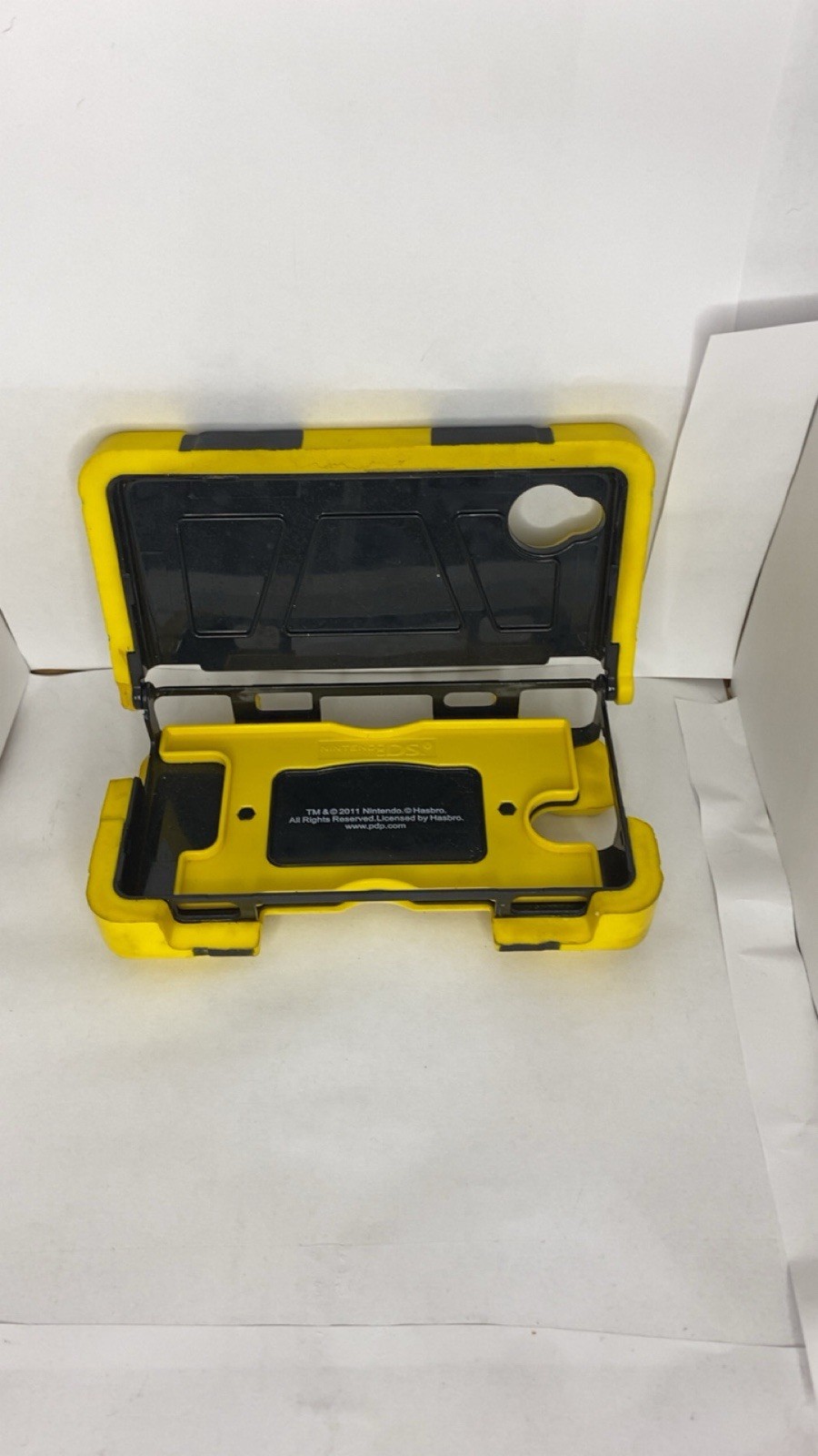 Nintendo DS Nerf Armor Protective Case 2011 Yellow And Black