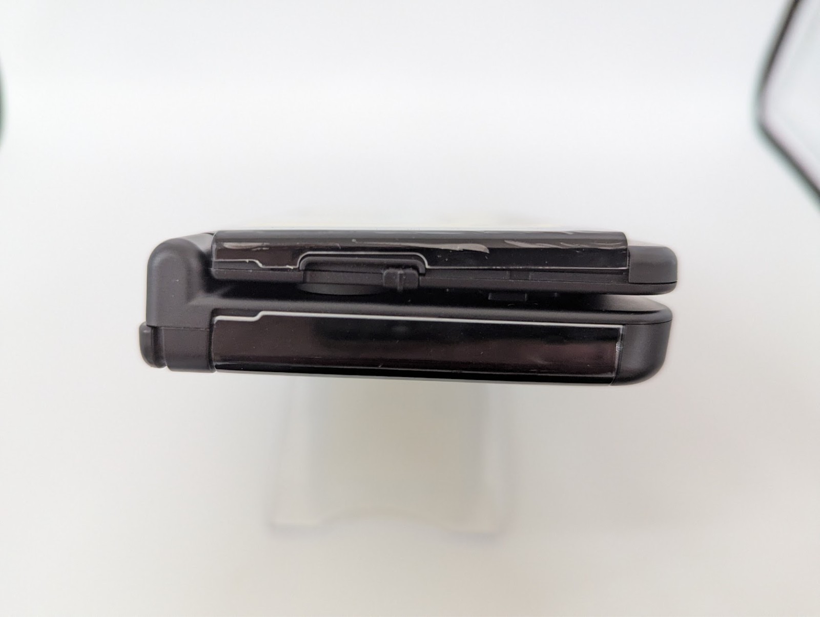 B522 Nintendo new 3DS console Black Japan w/pen plate adapter