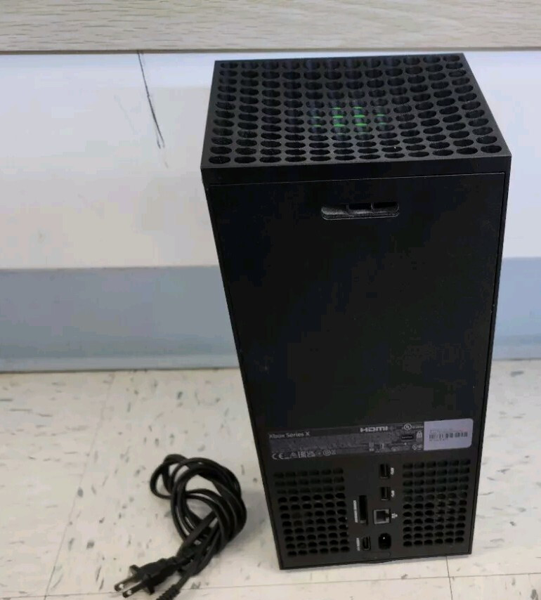 Microsoft Xbox Series X 1TB Video Game Console – Black (( HDMI issue ))
