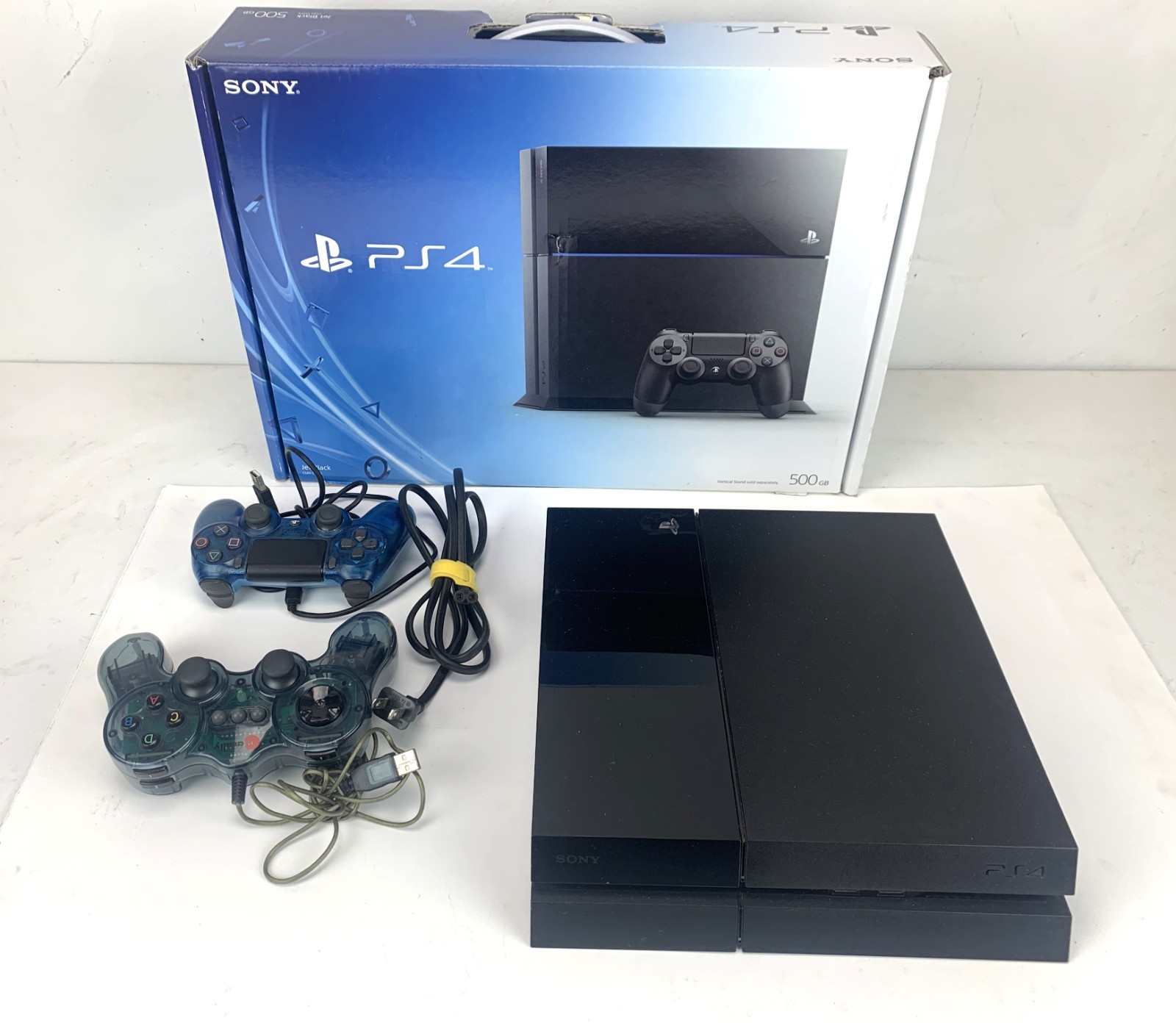 Sony PlayStation 4 PS4 500GB Console Bundle HDMI Black – With Box.