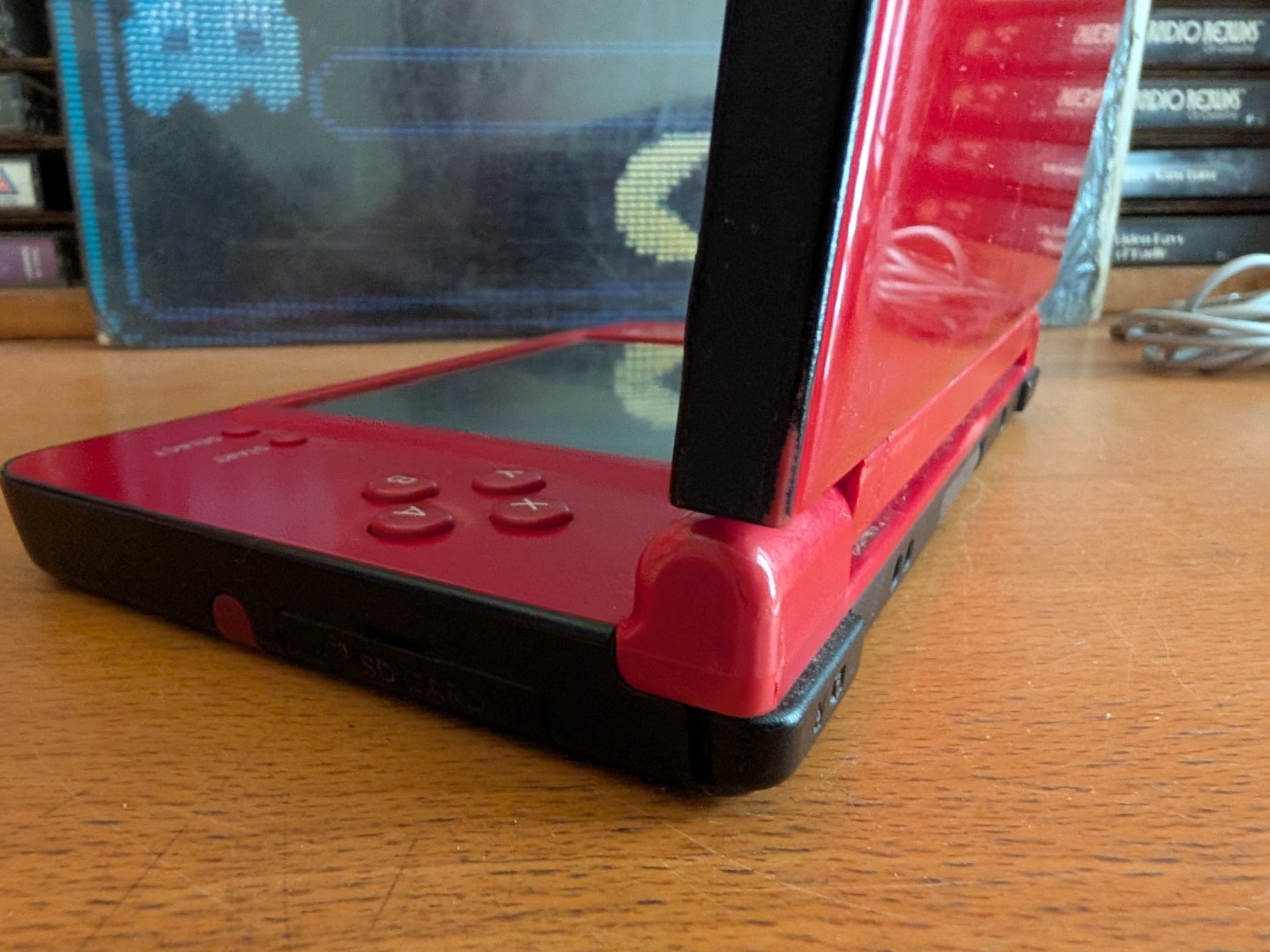 Nintendo DSi XL Super Mario Bros 25th Anniversary Edition Red