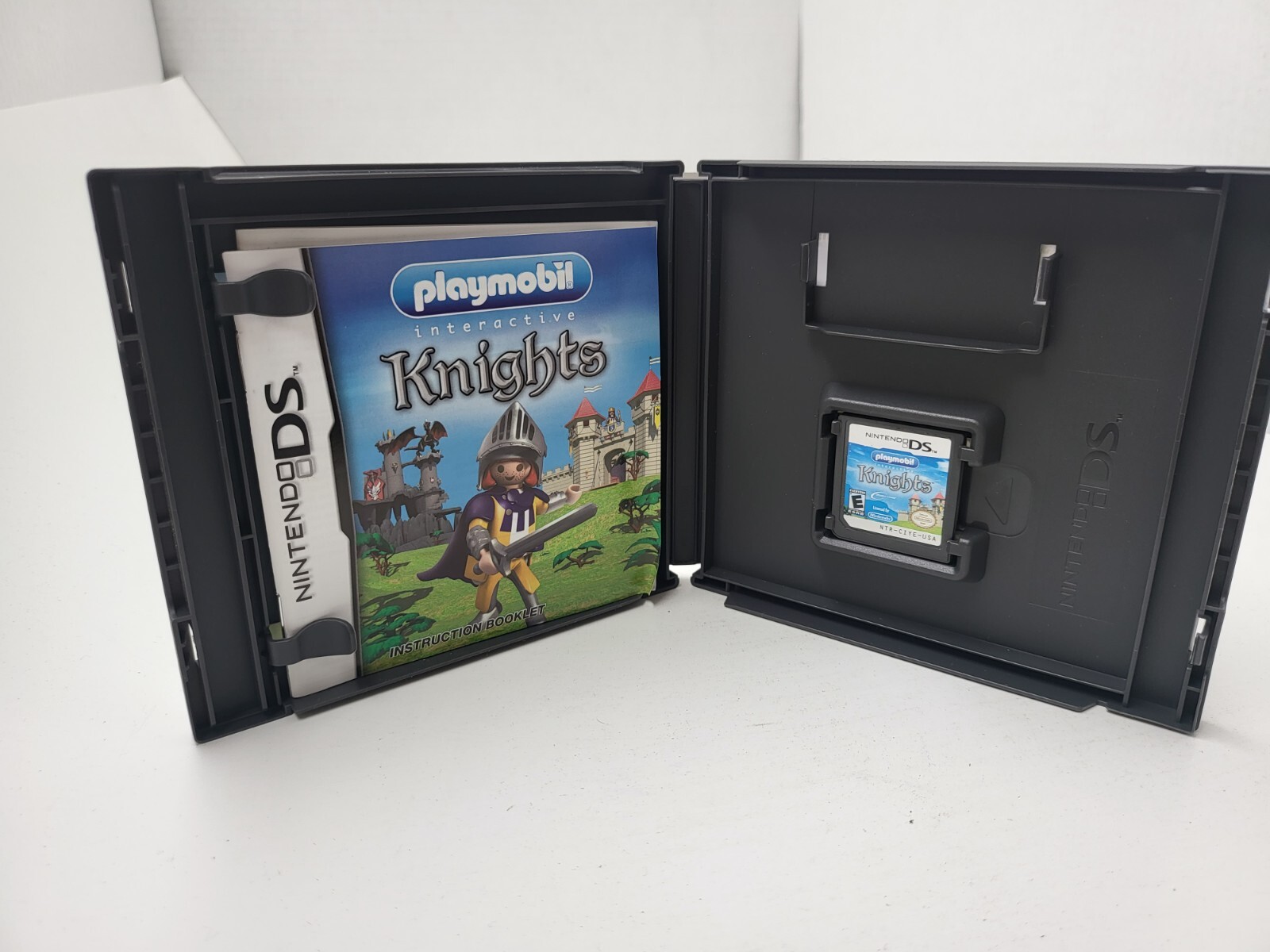 MINT Playmobil Knights Game CIB Complete for Nintendo DS #J35