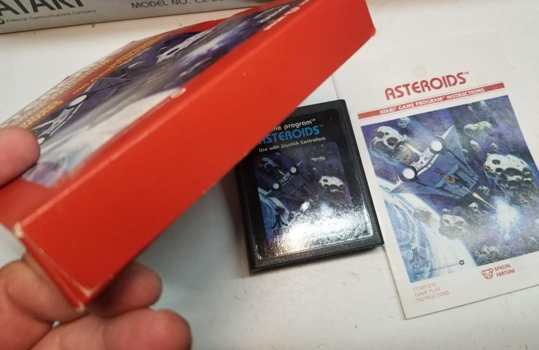 Asteroids (Atari 2600, 1981) CIB Complete In Box