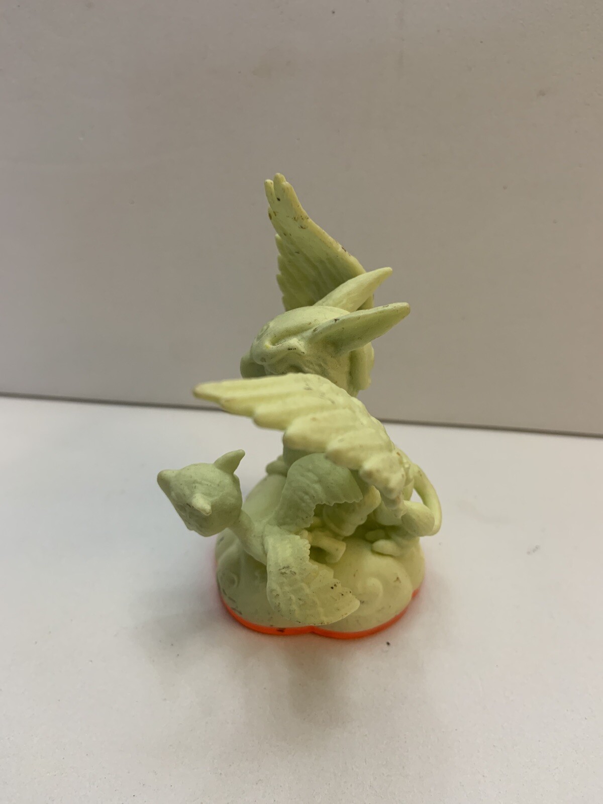 Skylanders Giants Sonic Boom & Cynder Glow in the Dark Figures Activision 2012