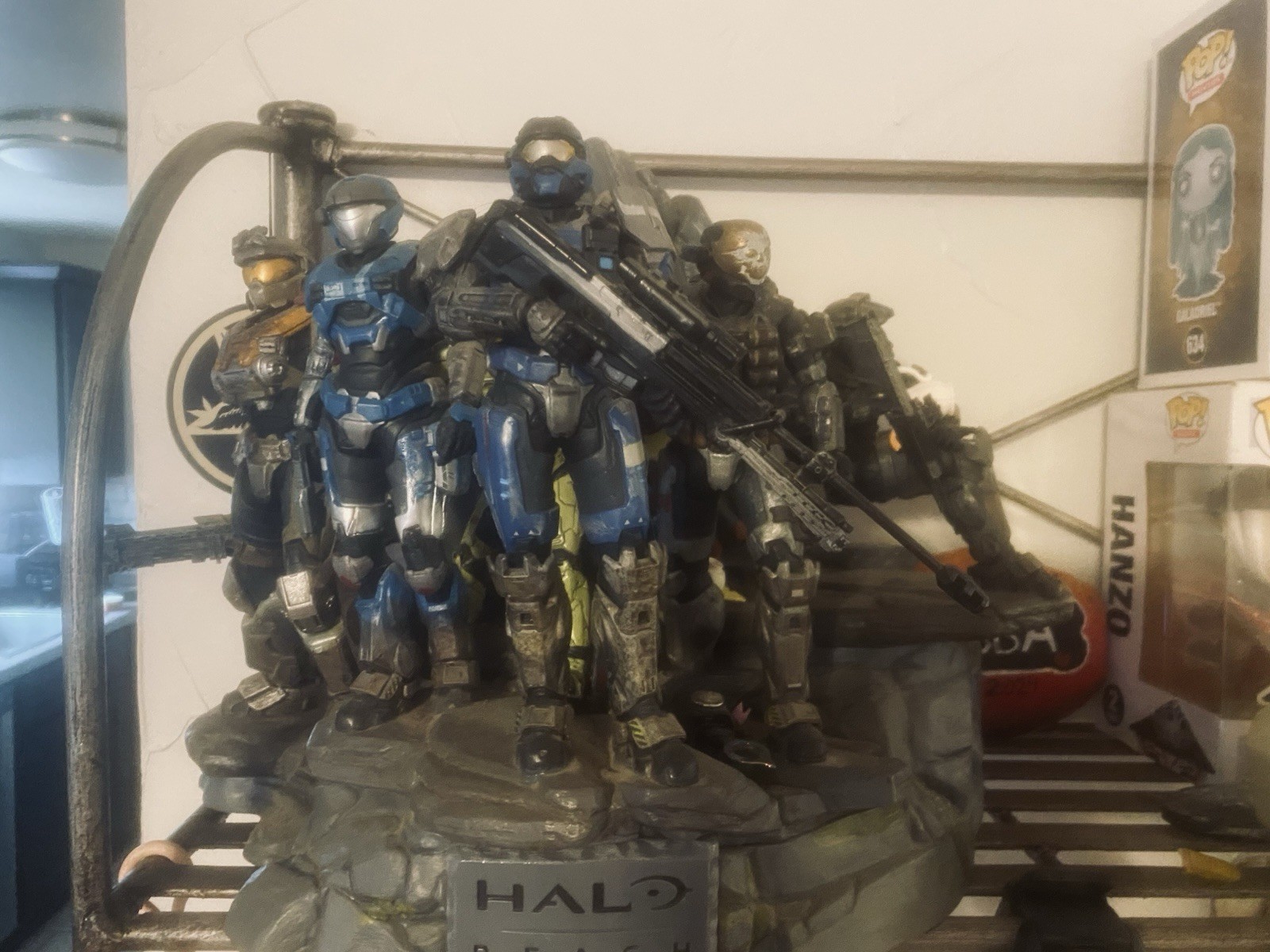 Xbox 360 Halo Reach Noble Team Legendary Limited Edition Statue W/Game & Box