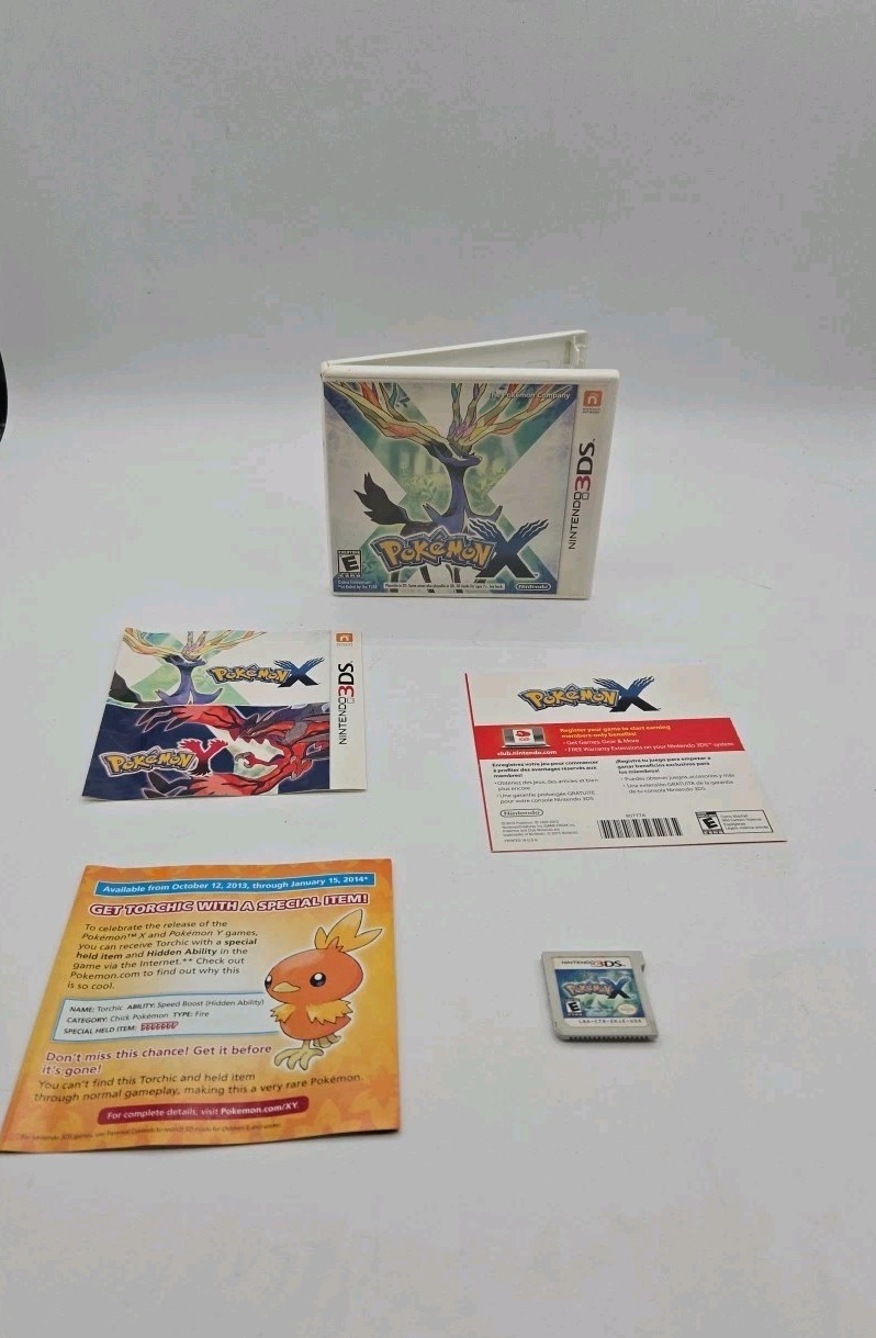 Pokemon x Version Complete In Box Nintendo 3DS 2013 Manual Inserts