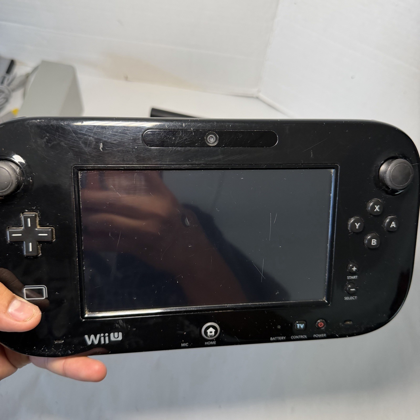 Nintendo Wii U 32GB Black Deluxe Console & Gamepad W/ Mario Kart 8 And Zombie U