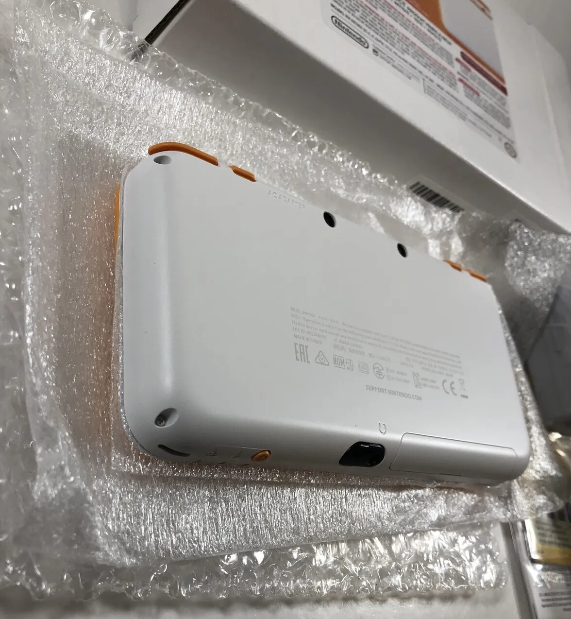 “New” Nintendo 2DS XL Orange/White Handheld System Console – Ships Today!