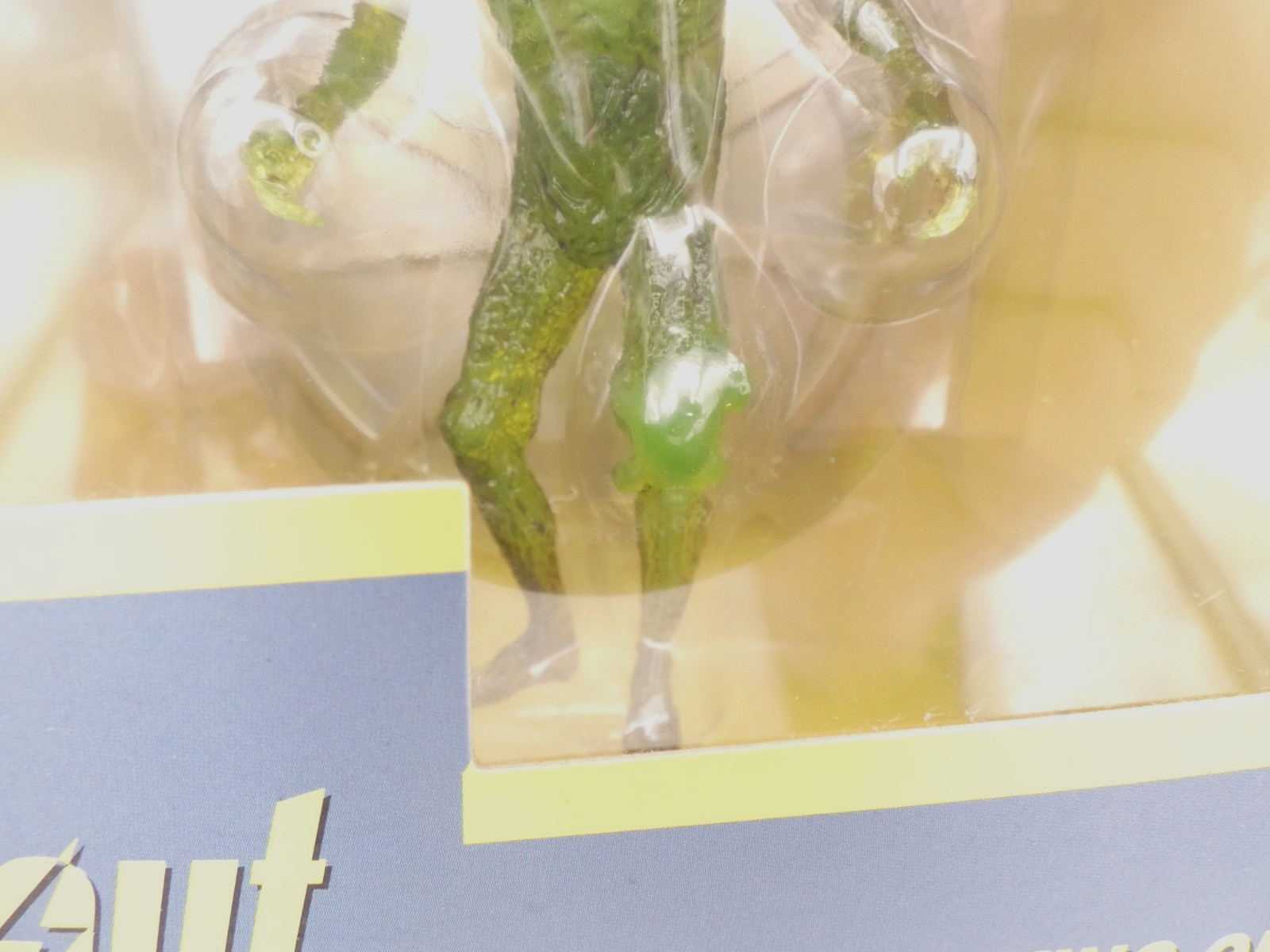 2020 Fallout Bethesda Loot Crate Putrid Glowing One Figure New In Box