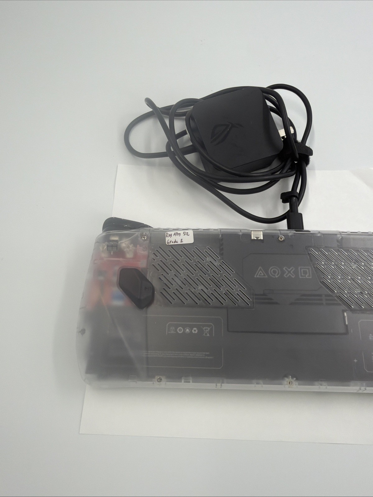 ASUS RC71L Z1 ROG ALLY 7″ FHD Touchscreen Ryzen Z1 3.2GHz AMD Radeon Custom 2A