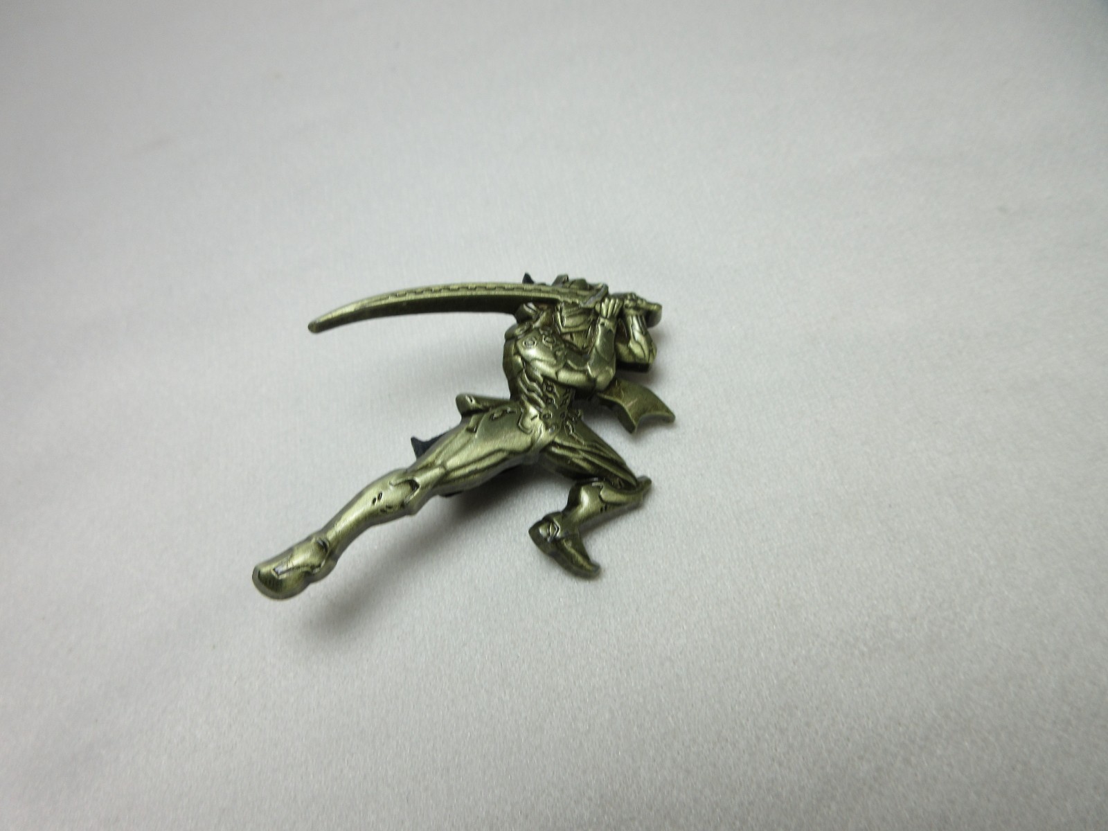 BLIZZARD GENJI OVERWATCH SERIES 4 COLLECTIBLE PIN LAPEL #72