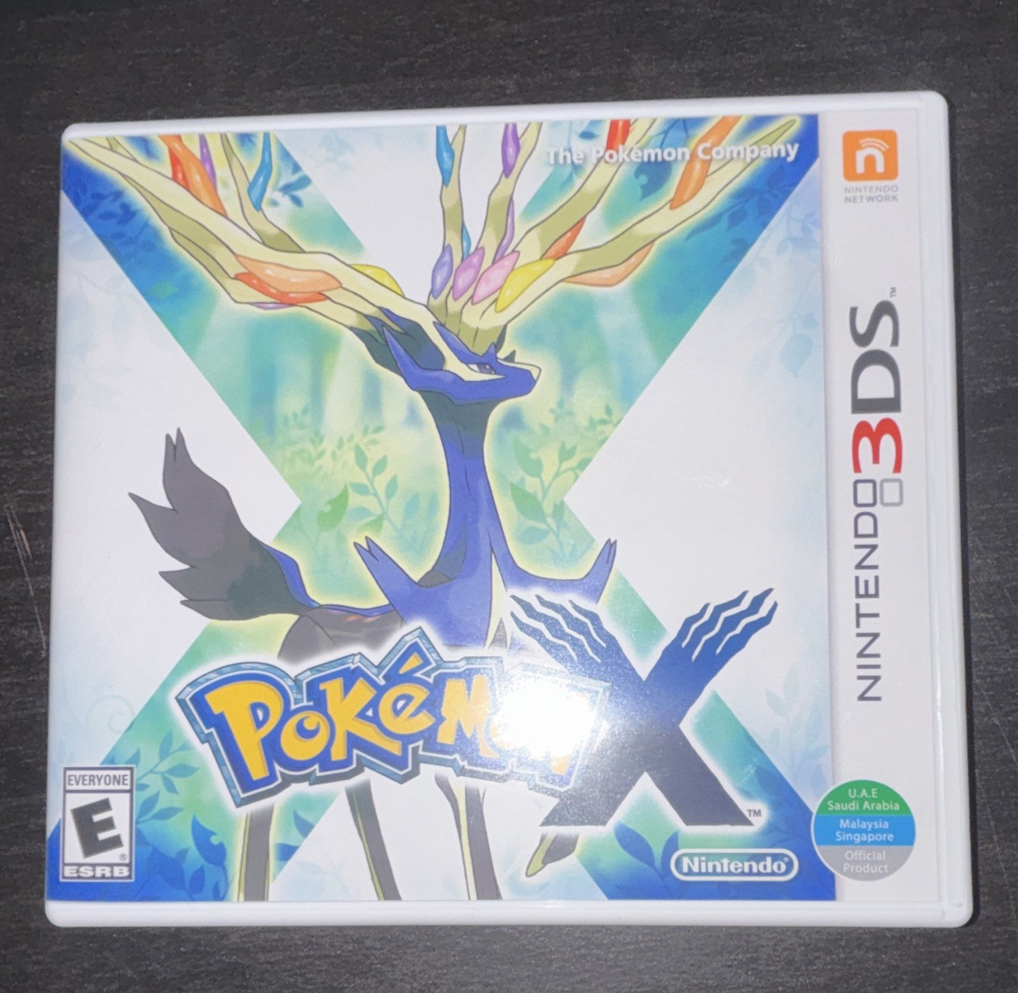 Pokémon X Nintendo 3DS Game w/ Case, Nintendo Publisher, E (Everyone)