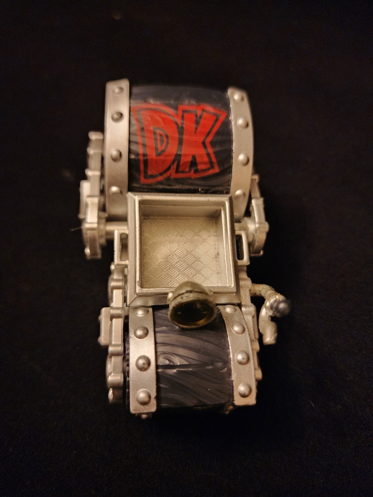 Skylanders Superchargers – Dark Donkey Kong and Barrel Blaster Figure