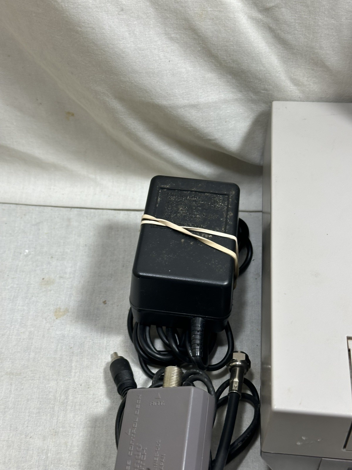 Nintendo Entertainment System NES-001 Console OEM Bundle – NEW 72 Pins – Tested