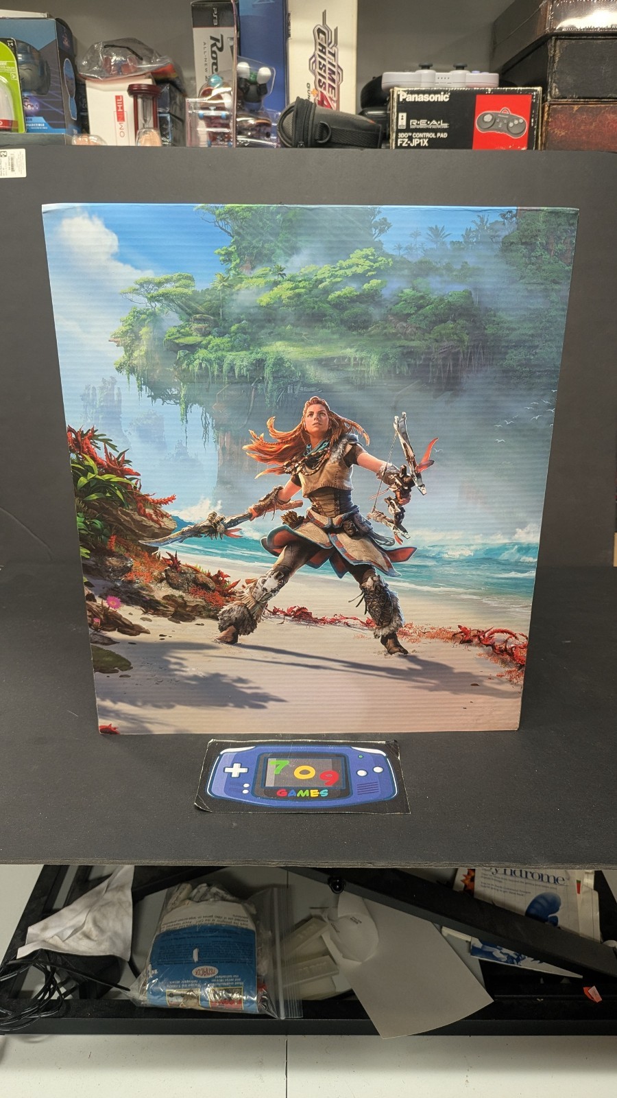 Horizon 2 Forbidden West Collector’s Edition – Tremortusk and Aloy Statues