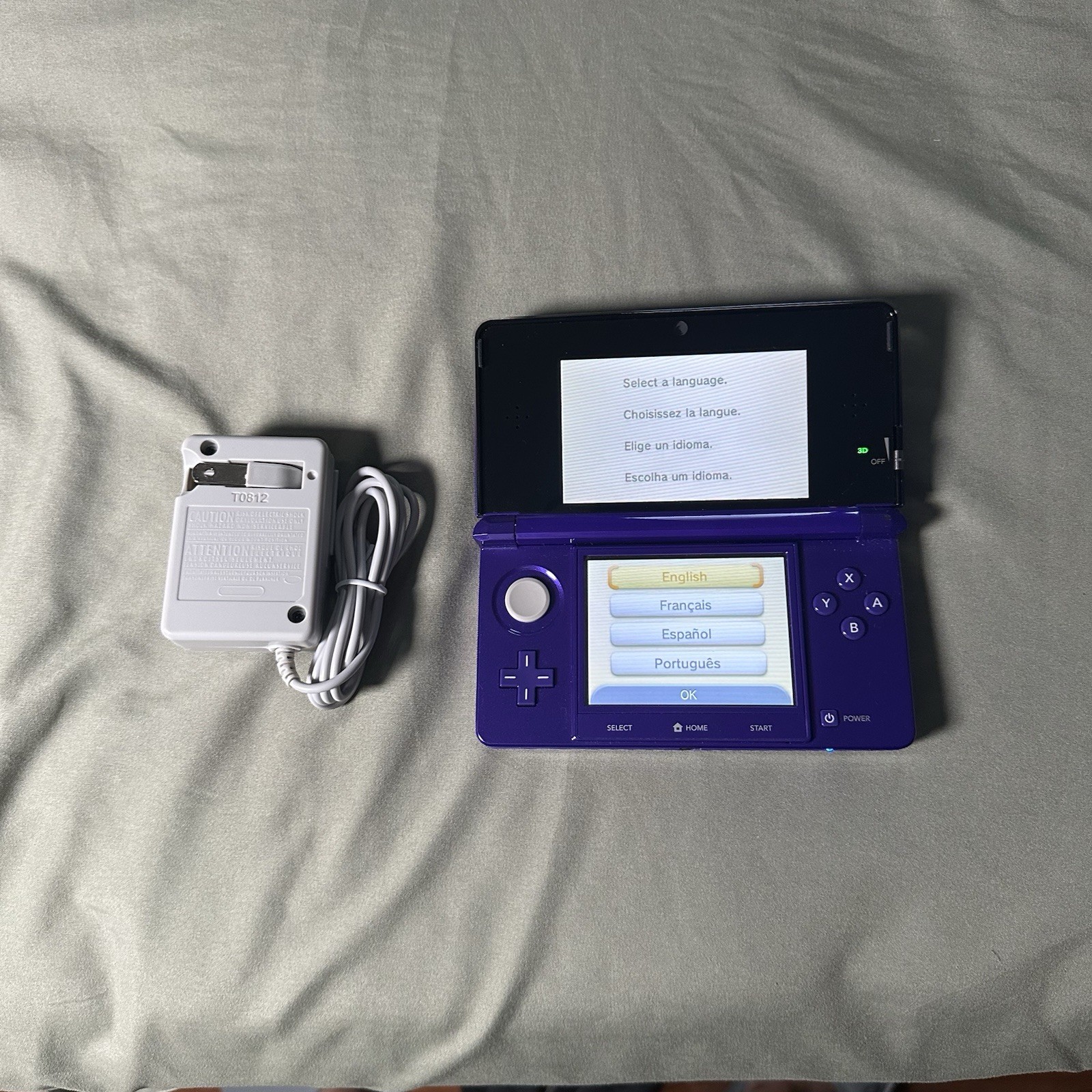 Nintendo 3DS Midnight Purple Handheld Console System CTR-001 Tested