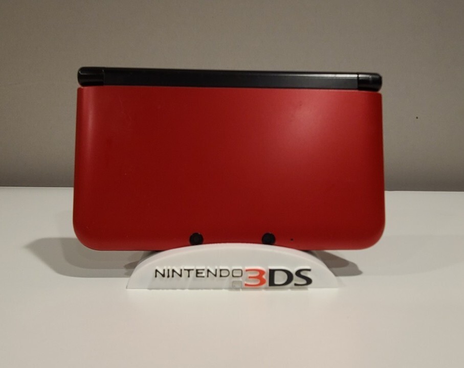 Nintendo 3DS Display Stand, 3d Printed, Multiple colors available! Holds 3DS, XL