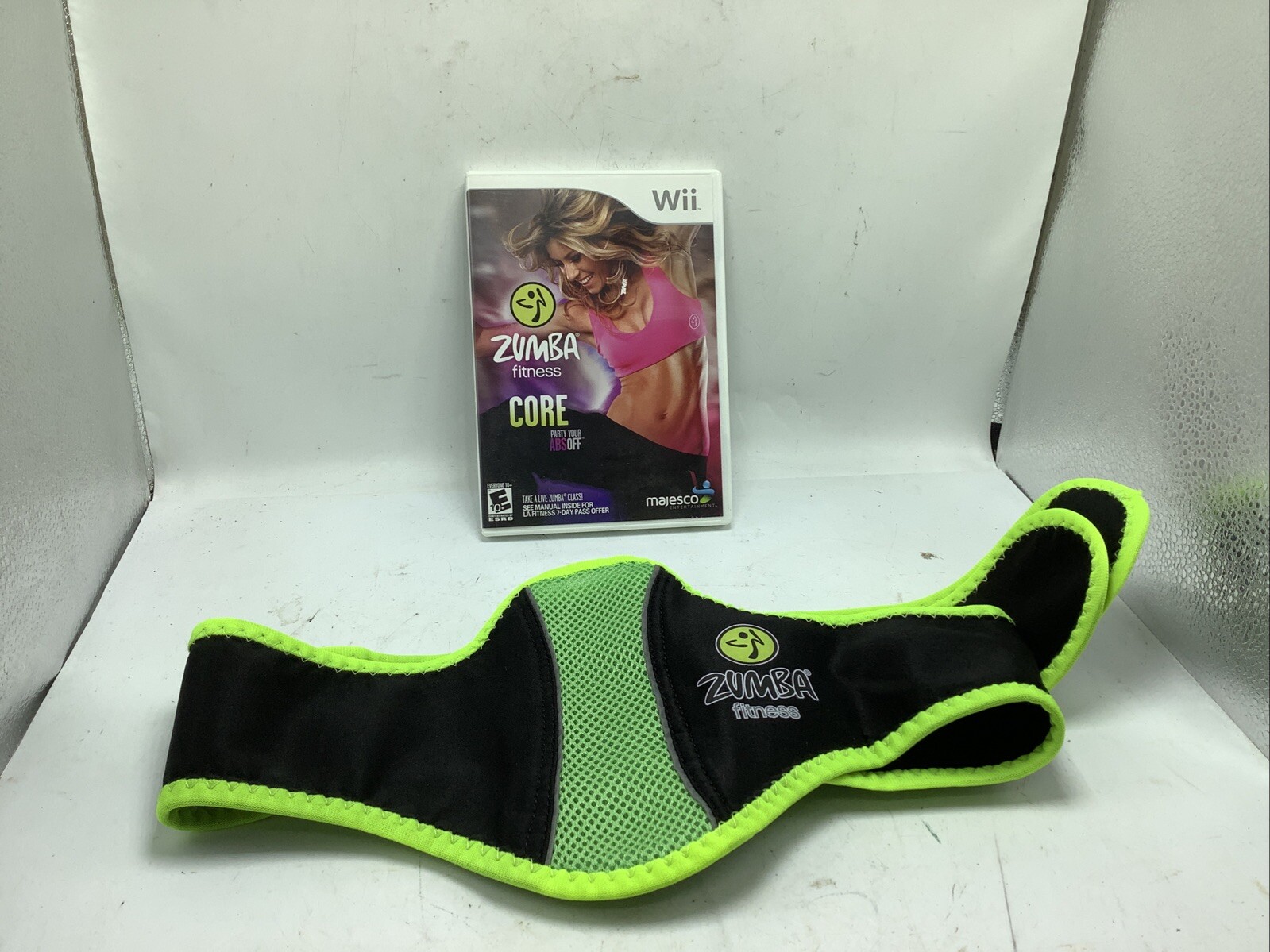 Zumba Fitness Core – Nintendo Wii – Video Game – VERY GOOD With belt