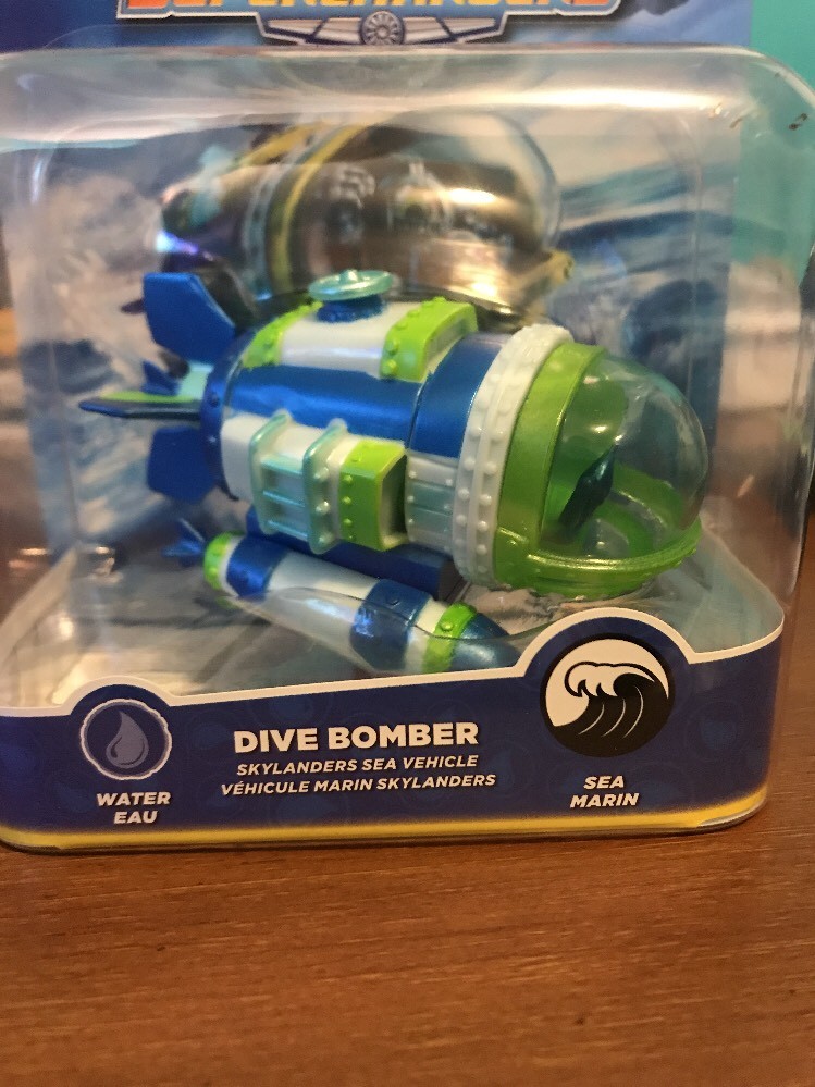 047875875487 Sylanders Superchargers Dive Bomber