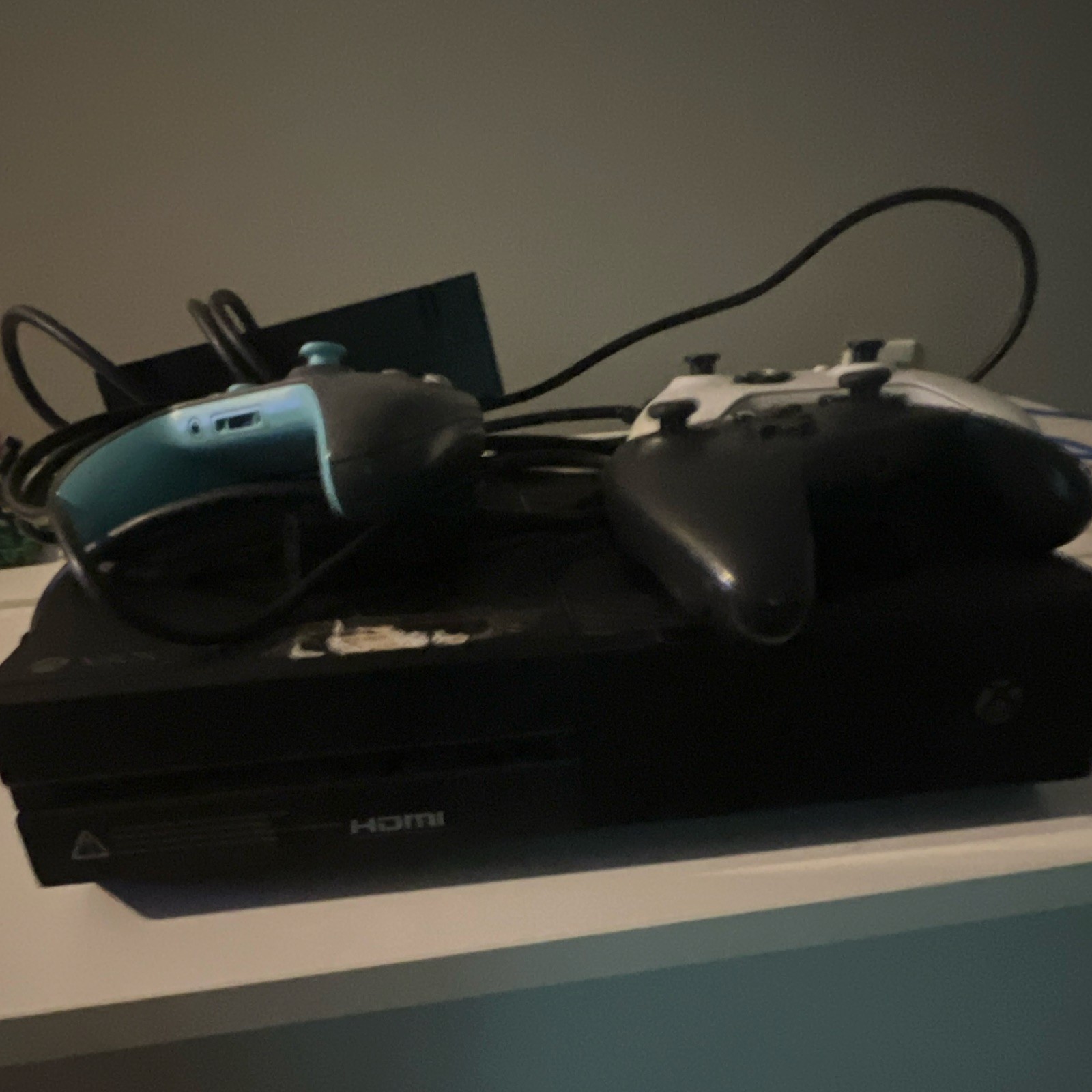 Microsoft Xbox One Console Bundle w/ 3 Controllers, HDMI, Wi-Fi Capability