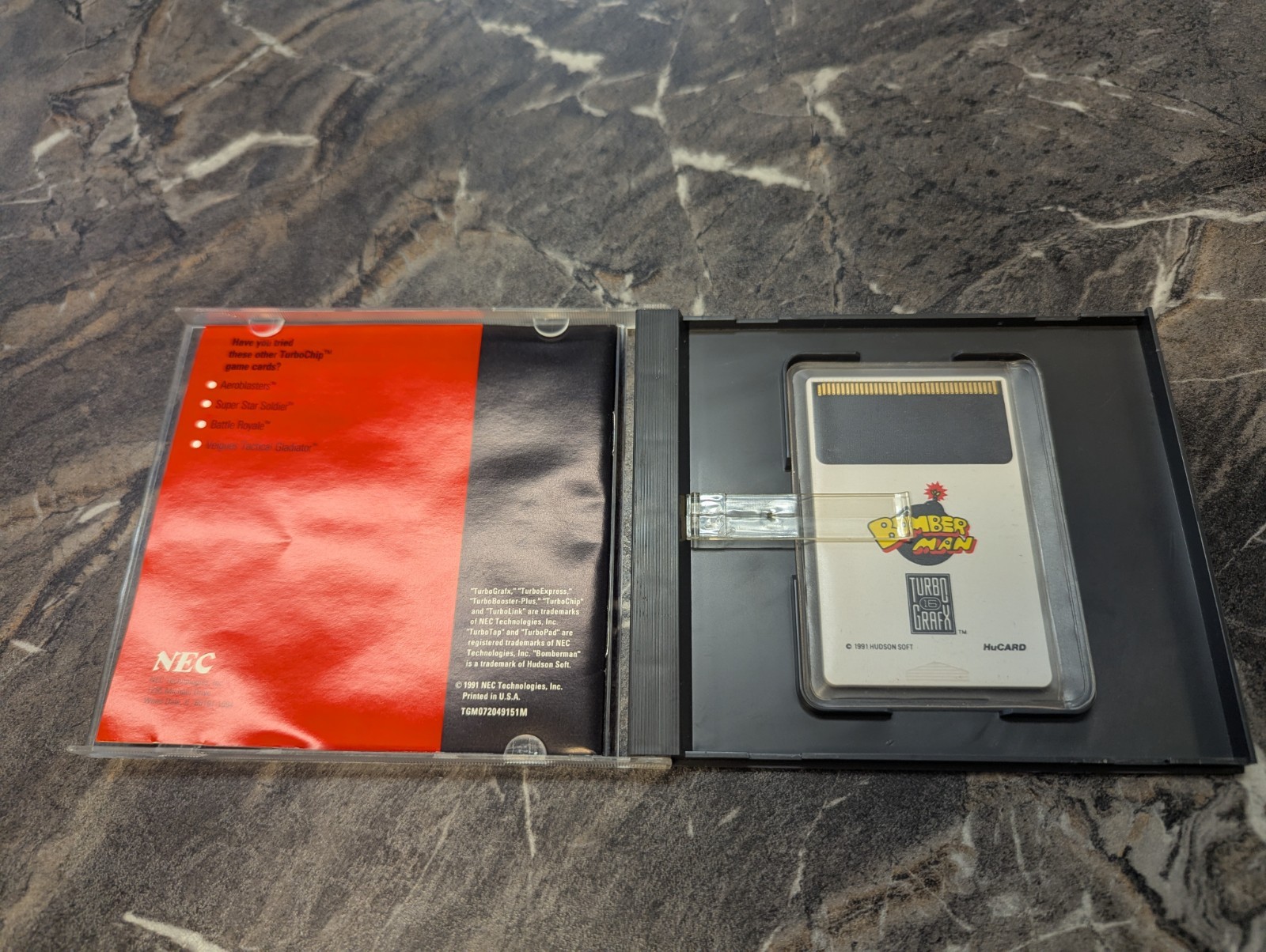 Bomberman (NEC Turbografx 16) Complete Game – Manual & Sleeve – HuCard