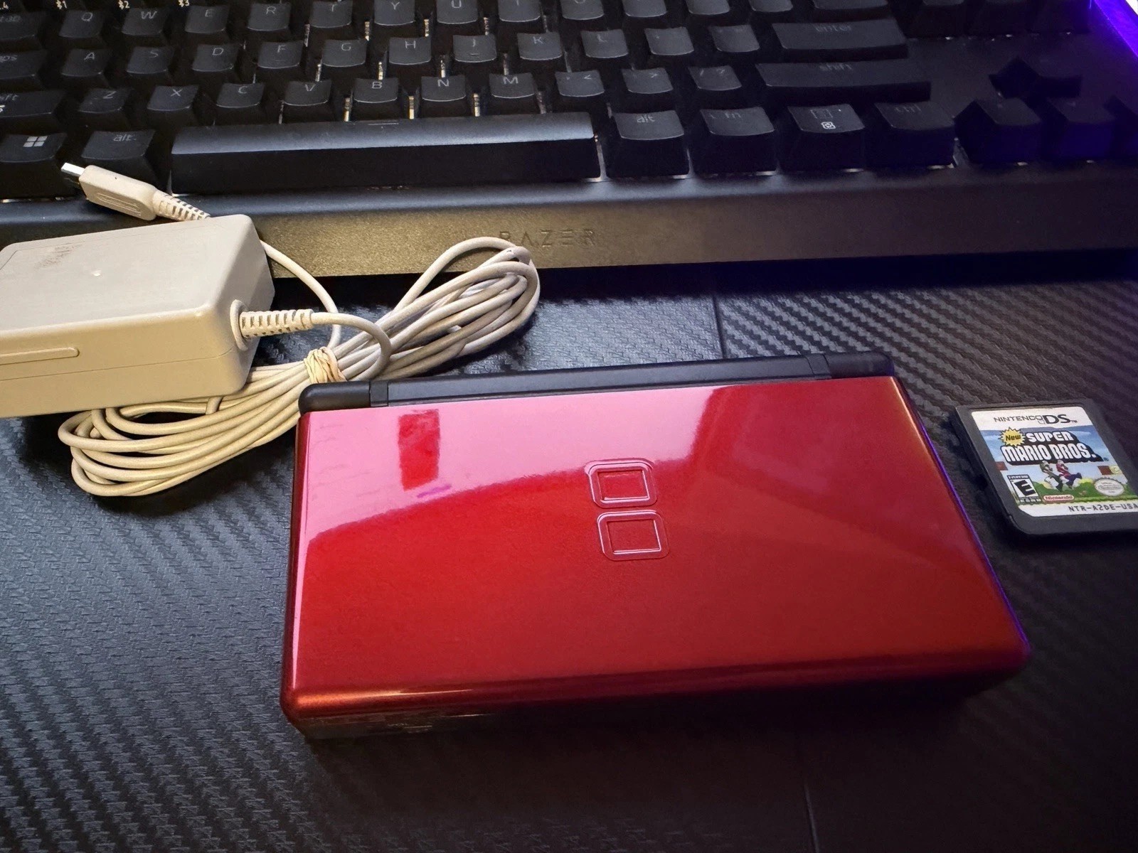 MINT Nintendo DS Lite Handheld Red – W/ New Super Mario Bros – FULLY TESTED