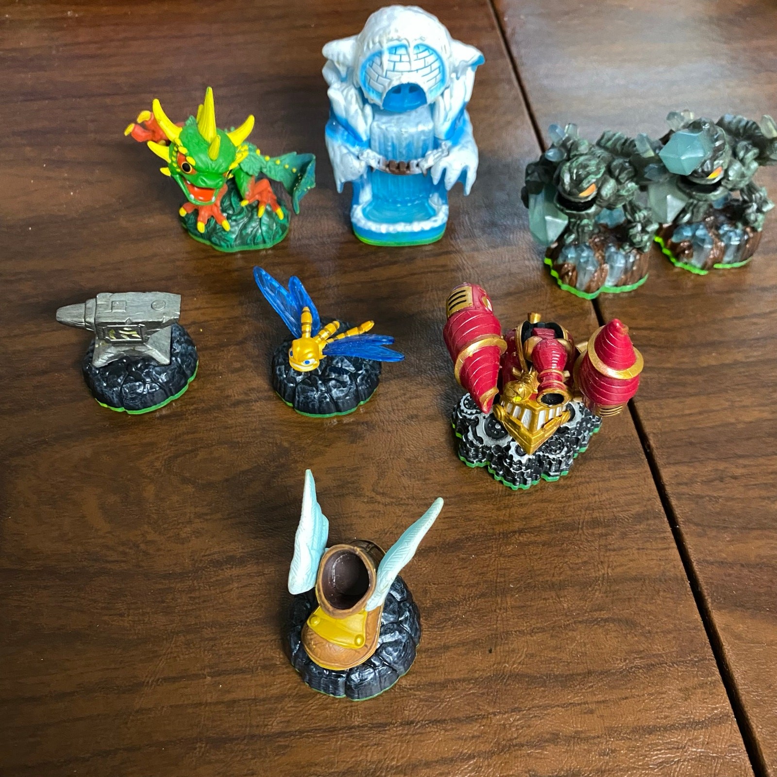 Skylanders Collection – Lot of 30 Activision Figures