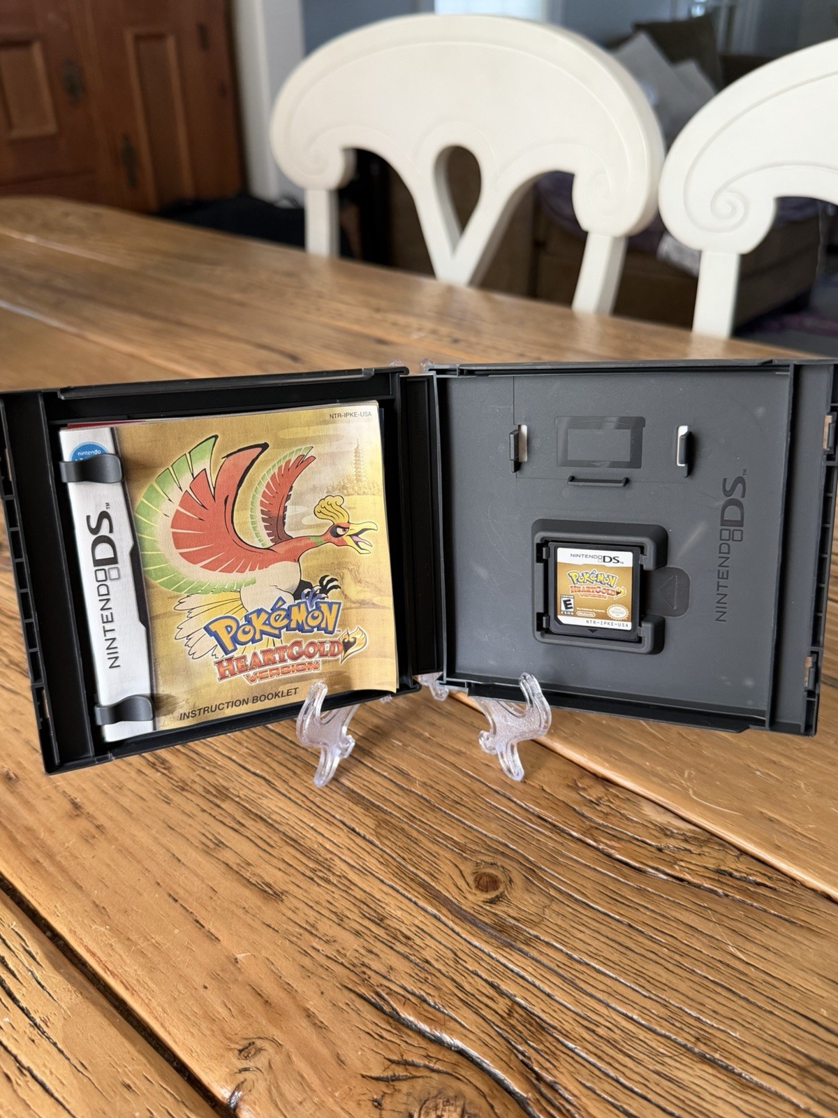 Pokemon HeartGold – Nintendo DS Complete in Box with Manuals- Verified Authentic