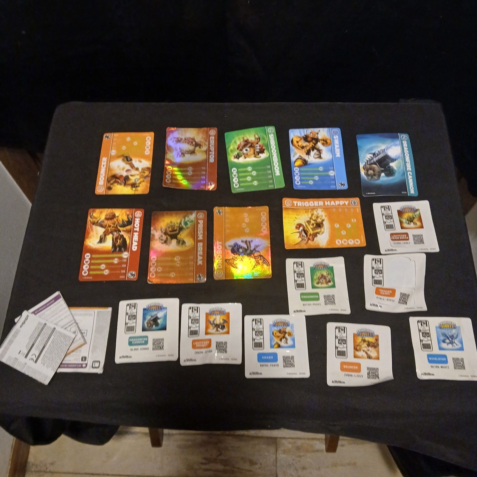 Lot of 46 – Skylanders Figures, Cards, Sticker, Manuals Assorted Untested☄️☄️#M