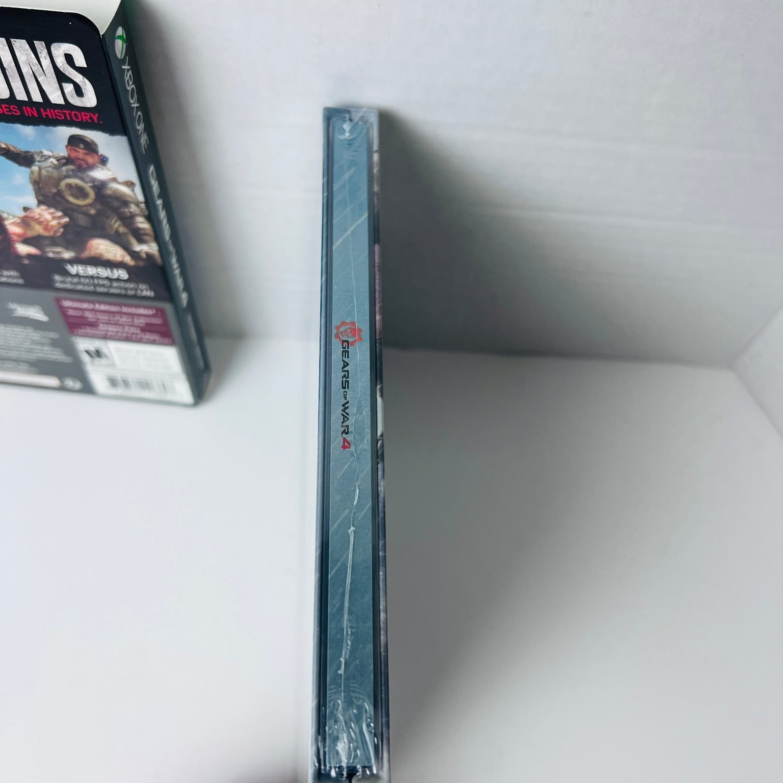 Gears of War 4 Ultimate Edition Xbox One Video Game Steelbook Minor Dent New