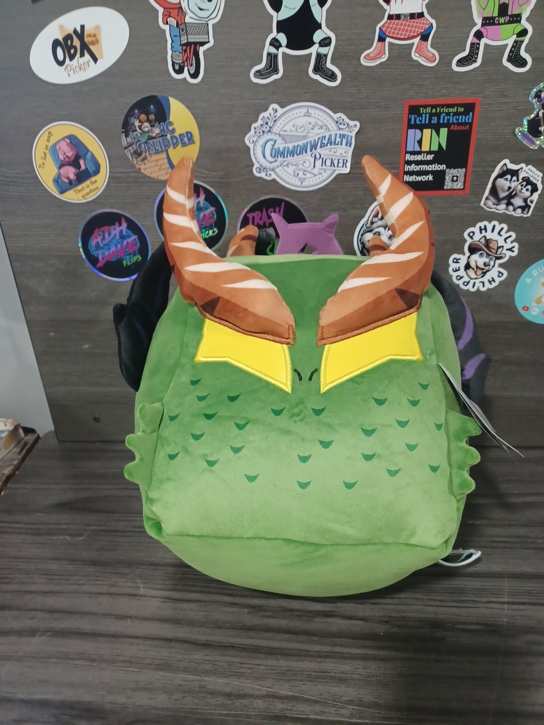 PhatMojo Blox Fruits Dragon Fruit 9″ Plush Stuffed Toy – Roblox Game Merchandise