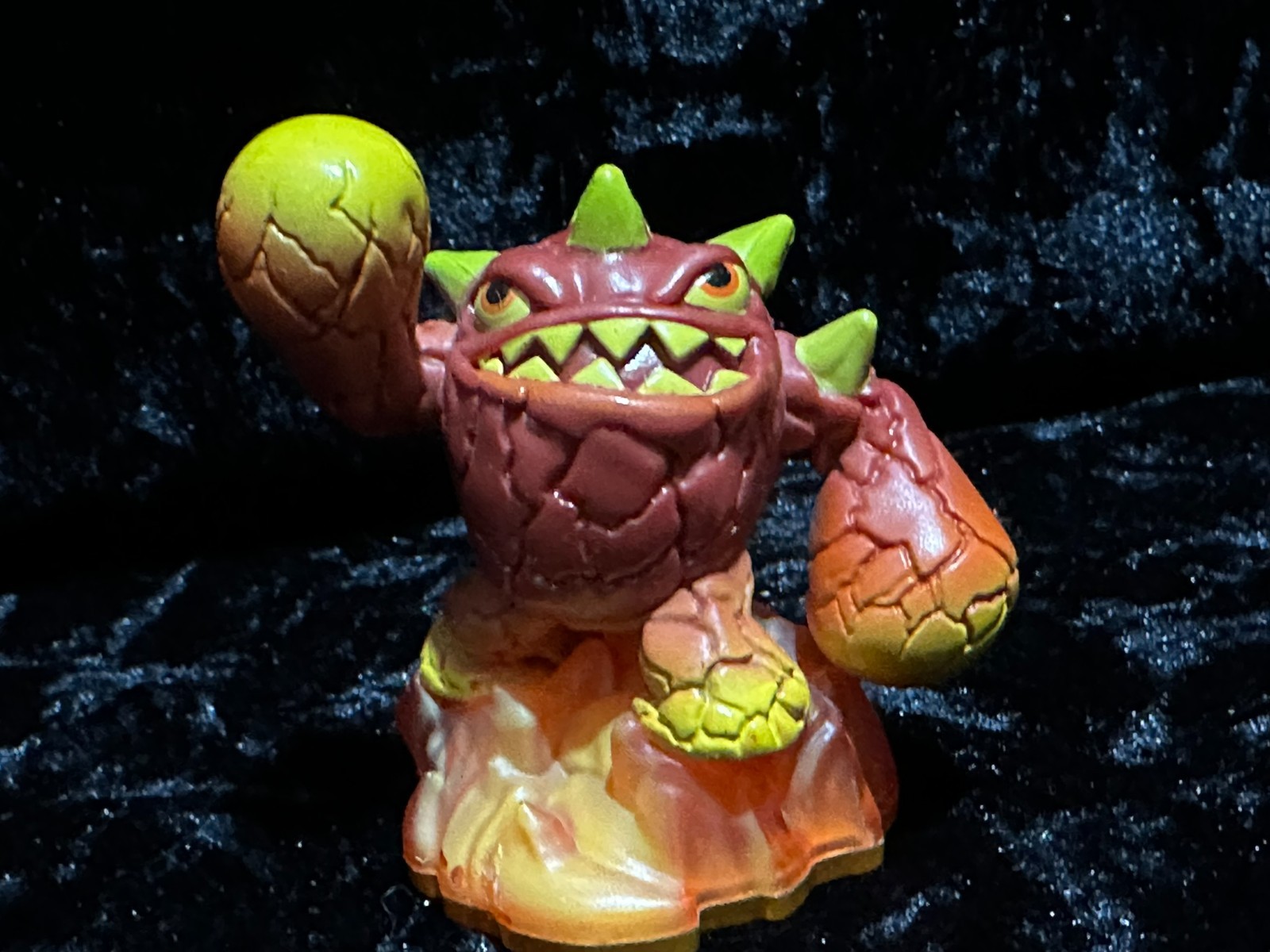 Skylanders Figures Elixir, Smash, Eruptor, Jet-Vac, Cynder, Eruptor Shroomboom