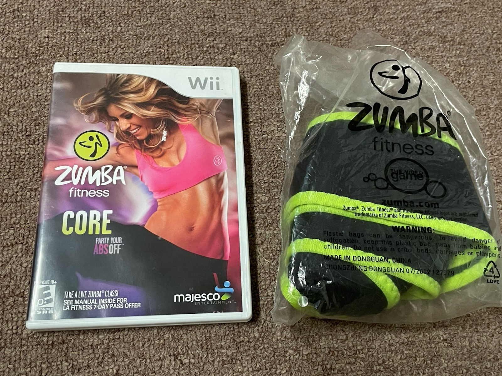 Zumba Fitness Core (Nintendo Wii, 2012) Complete CIB Belt Tested Clean