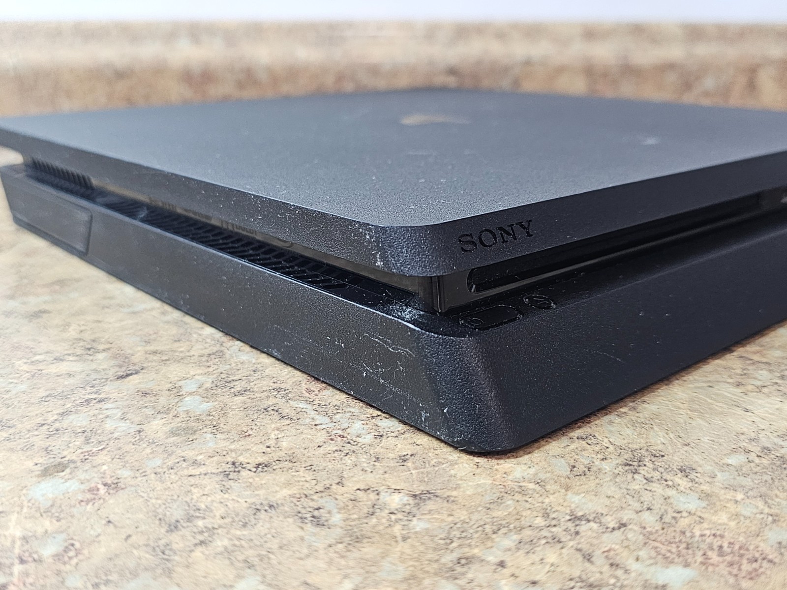 Sony PlayStation 4 PS4 Slim 1TB Console CUH-2115B Pre-owned Tested Works