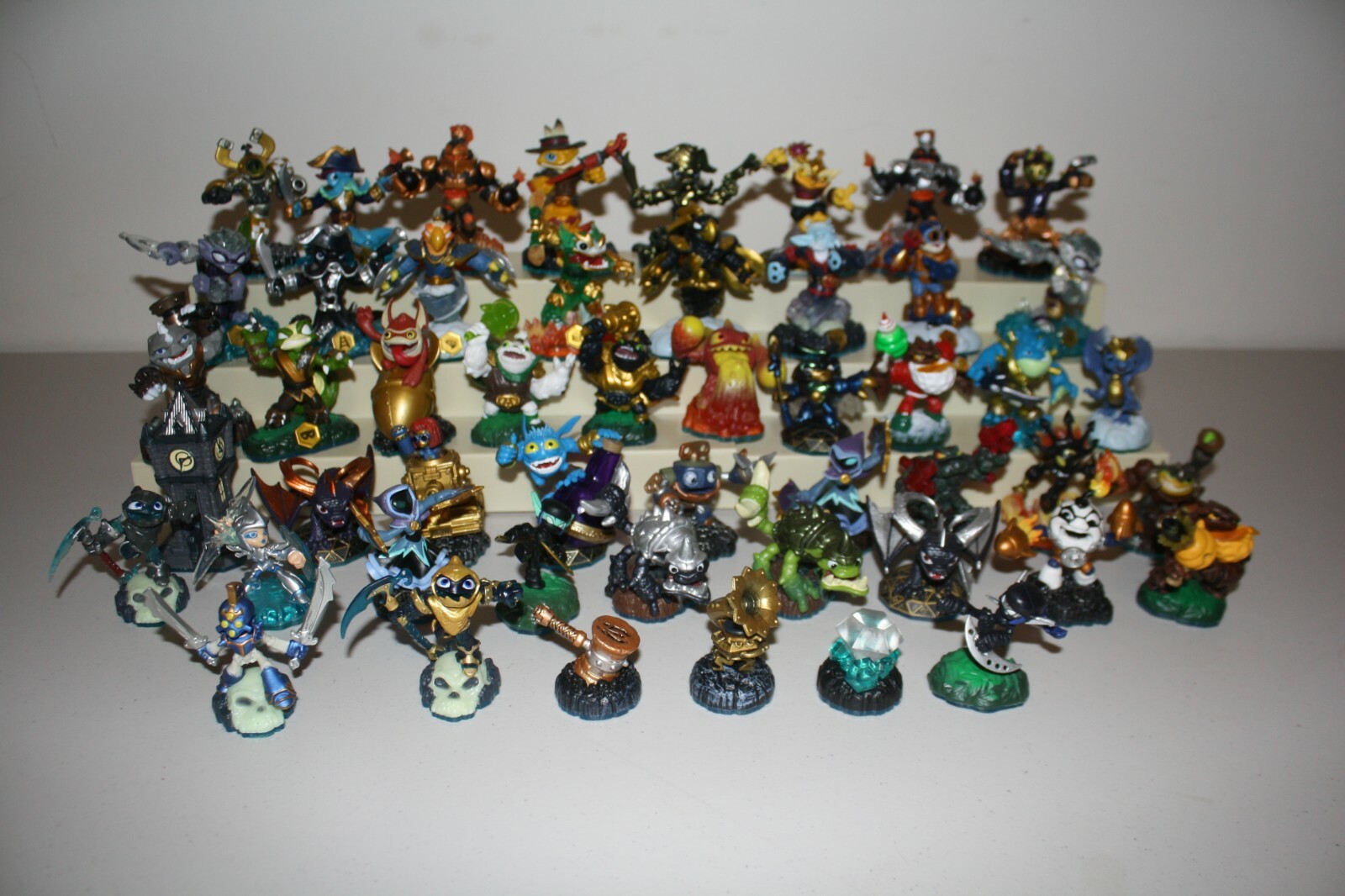 Skylanders Swap Force Figures Buy 4 Get 1 Free Finish Your Set Free Shipping