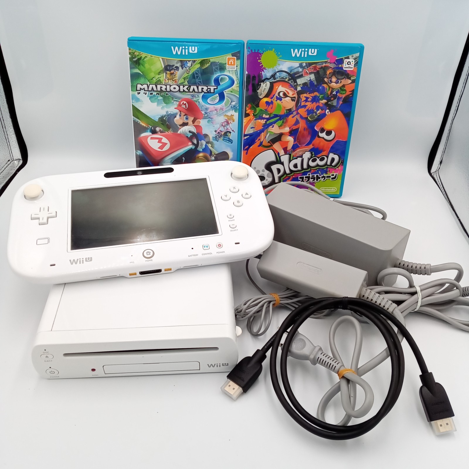 Nintendo Wii U Console 8GB White With 2 Games Japanese NTSC-J Mario Kart Tested