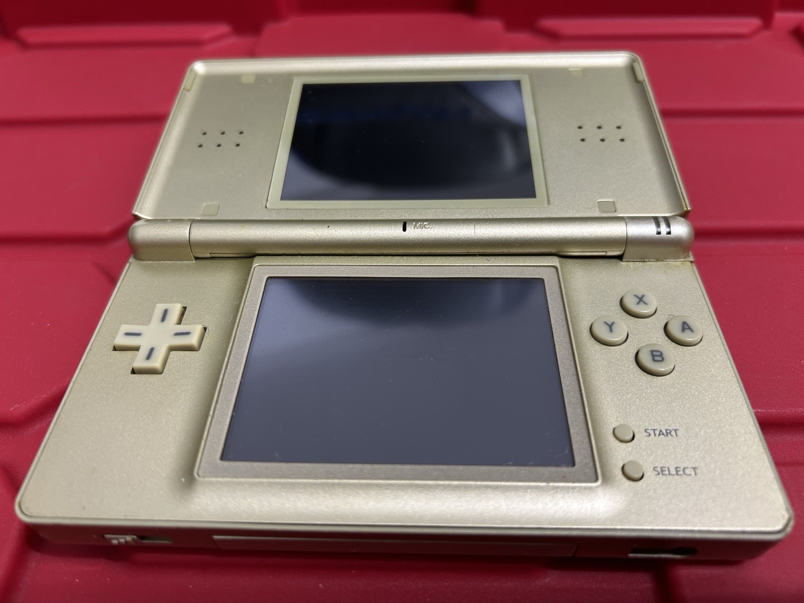 Nintendo DS Lite, Zelda Handheld