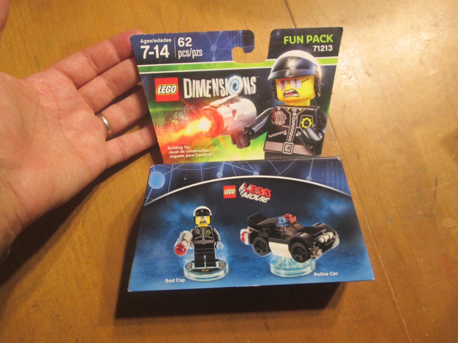 Lego Dimensions THE LEGO MOVIE Fun Pack 71213 BAD COP & POLICE CAR READ