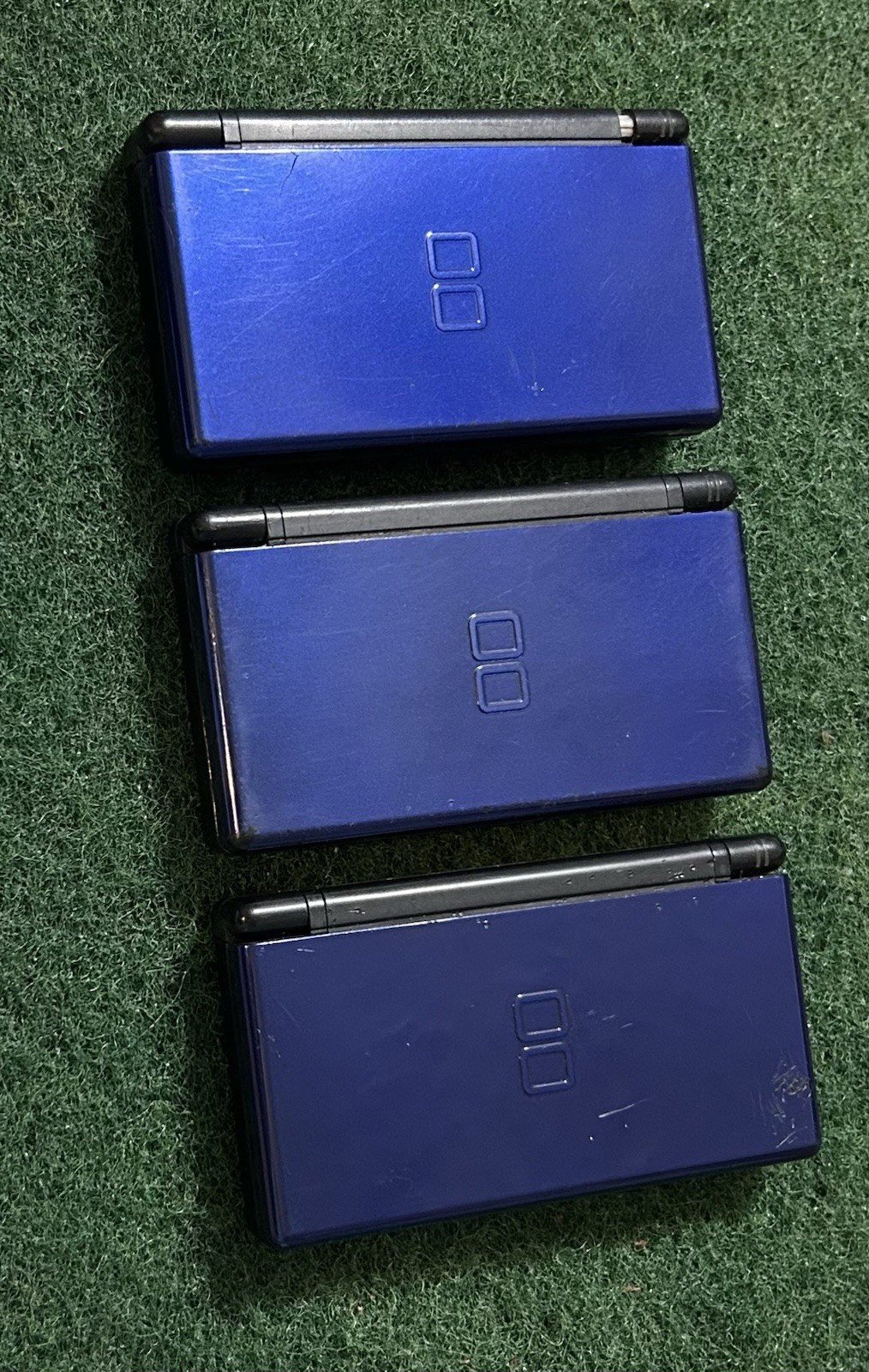 (3)Nintendo DS Lite Handheld Systems Cobalt/Black, Working, CHARGER Not Included