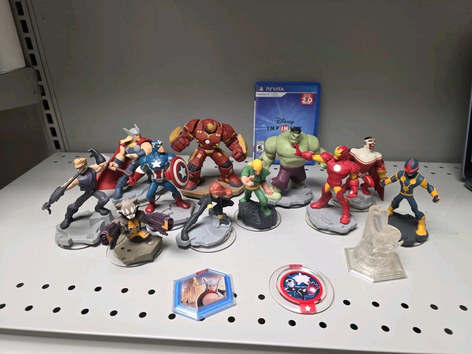 Disney Infinity 2.0 Edition Figure Lot With Game – PS VITA Lot #5