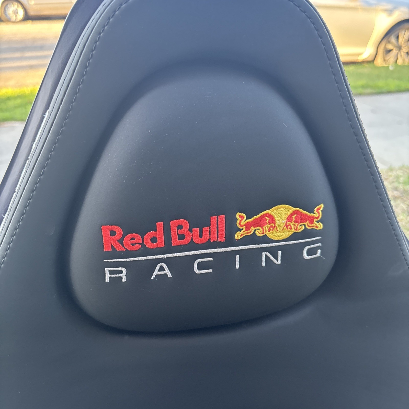 PlaySeat Red Bull Racing Pro F1 Formula Simulator Gaming Driving Chair w/ Manual